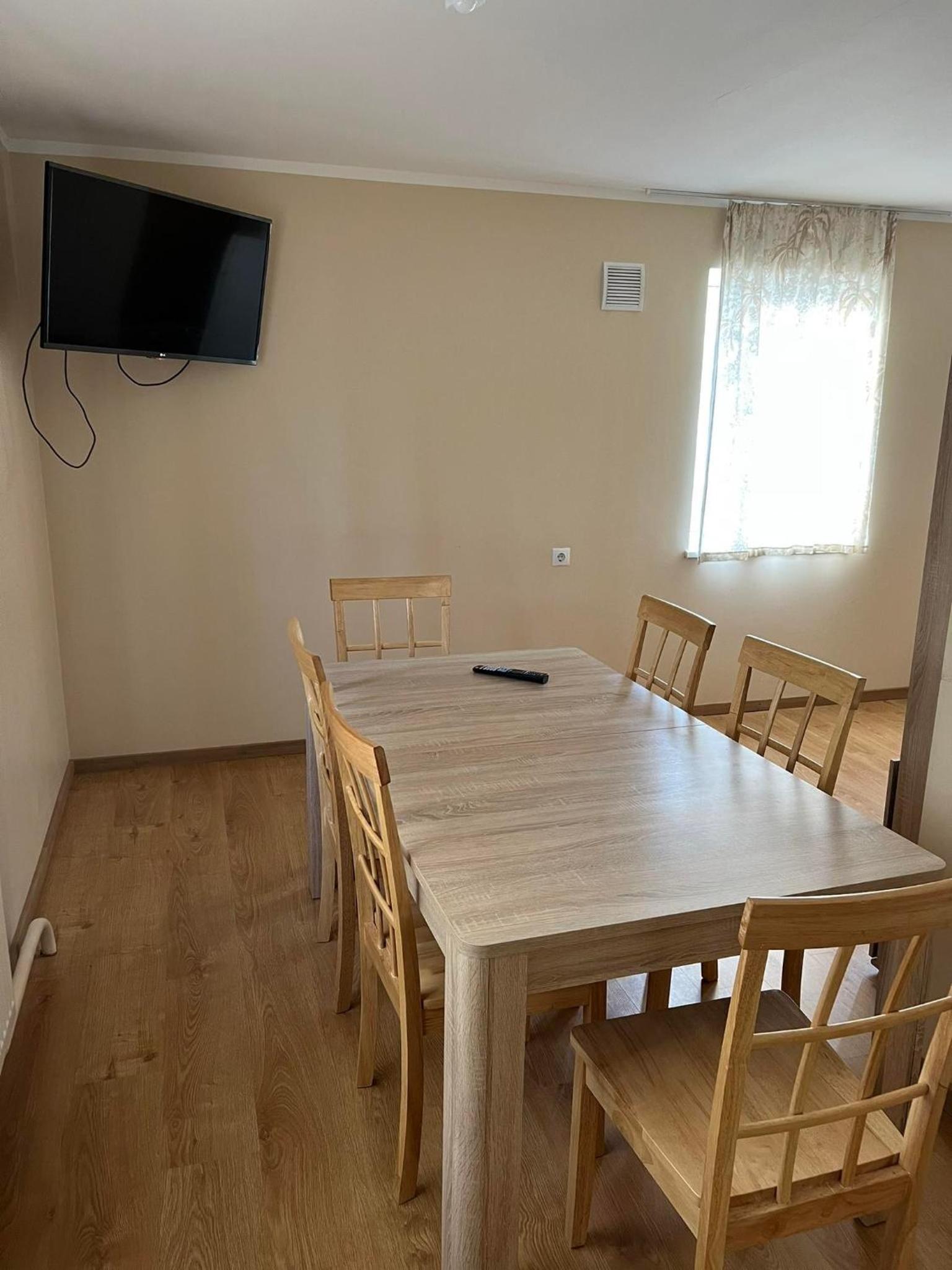 Four-Bedroom House photo 1