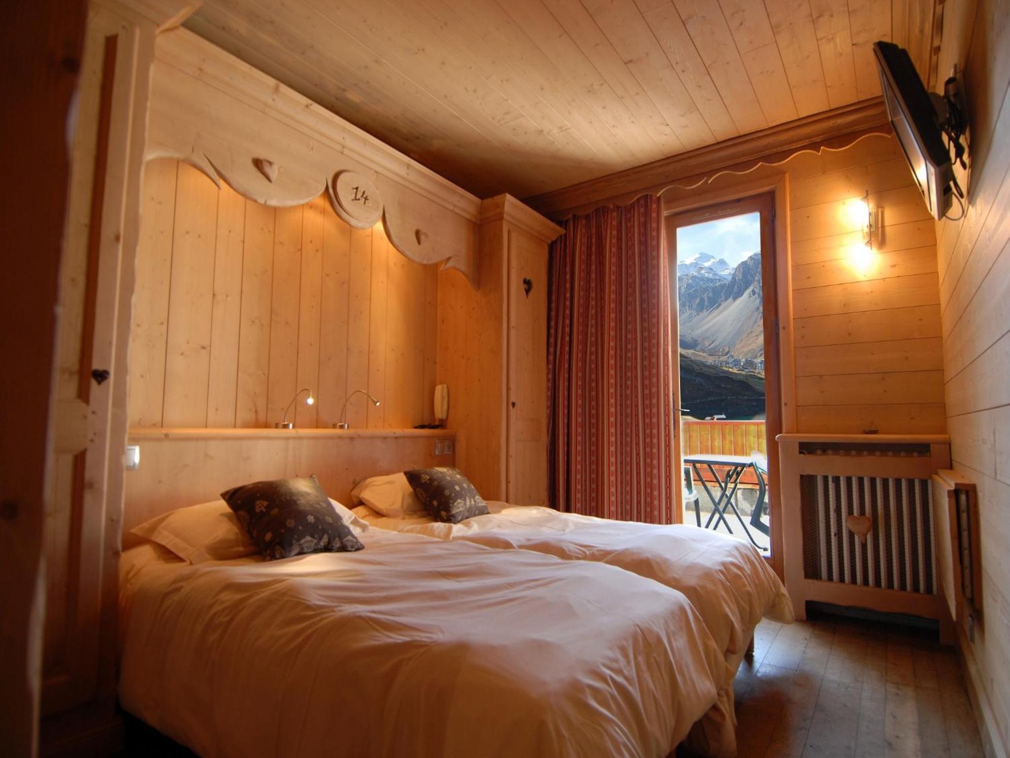 Twin Room with Balcony photo 3