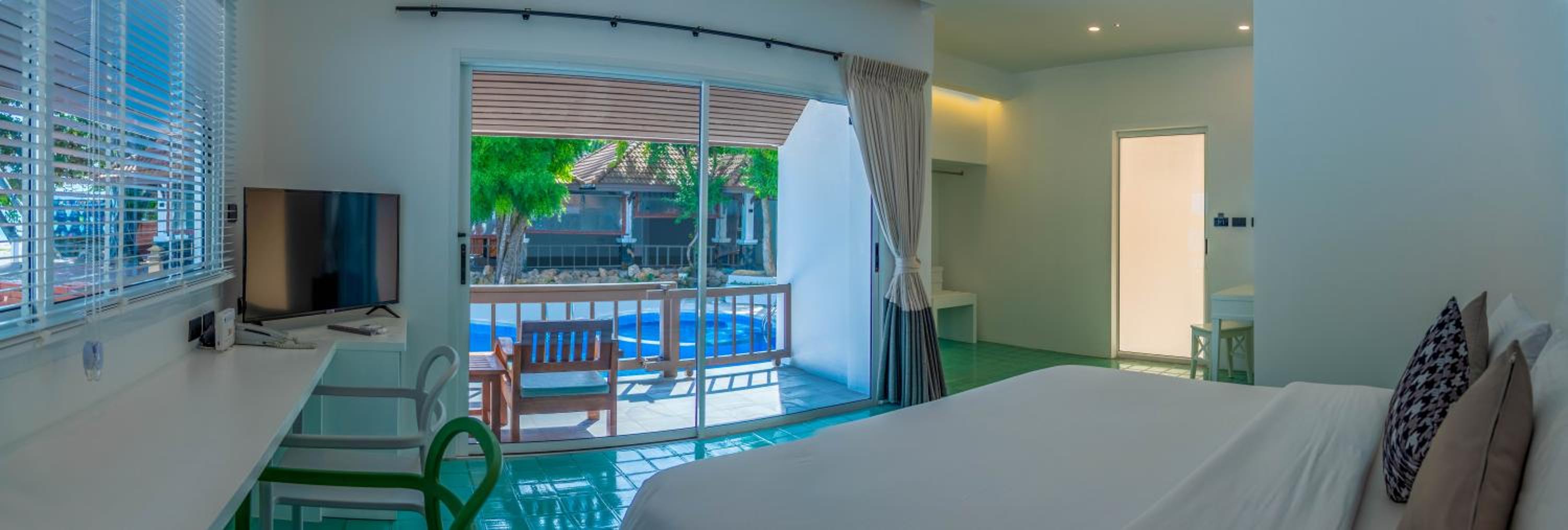 Villa - Beach Front - Photo 7