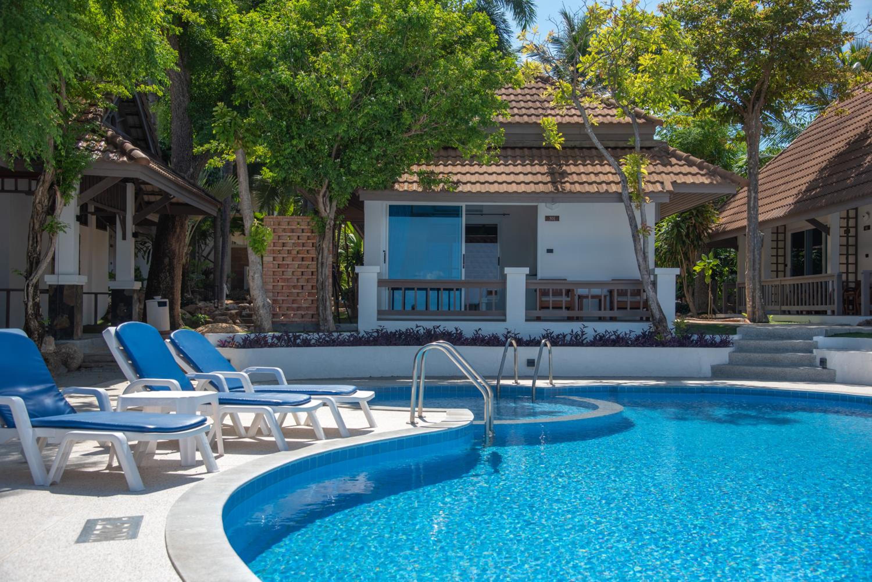 Villa - Beach Front - Photo 4