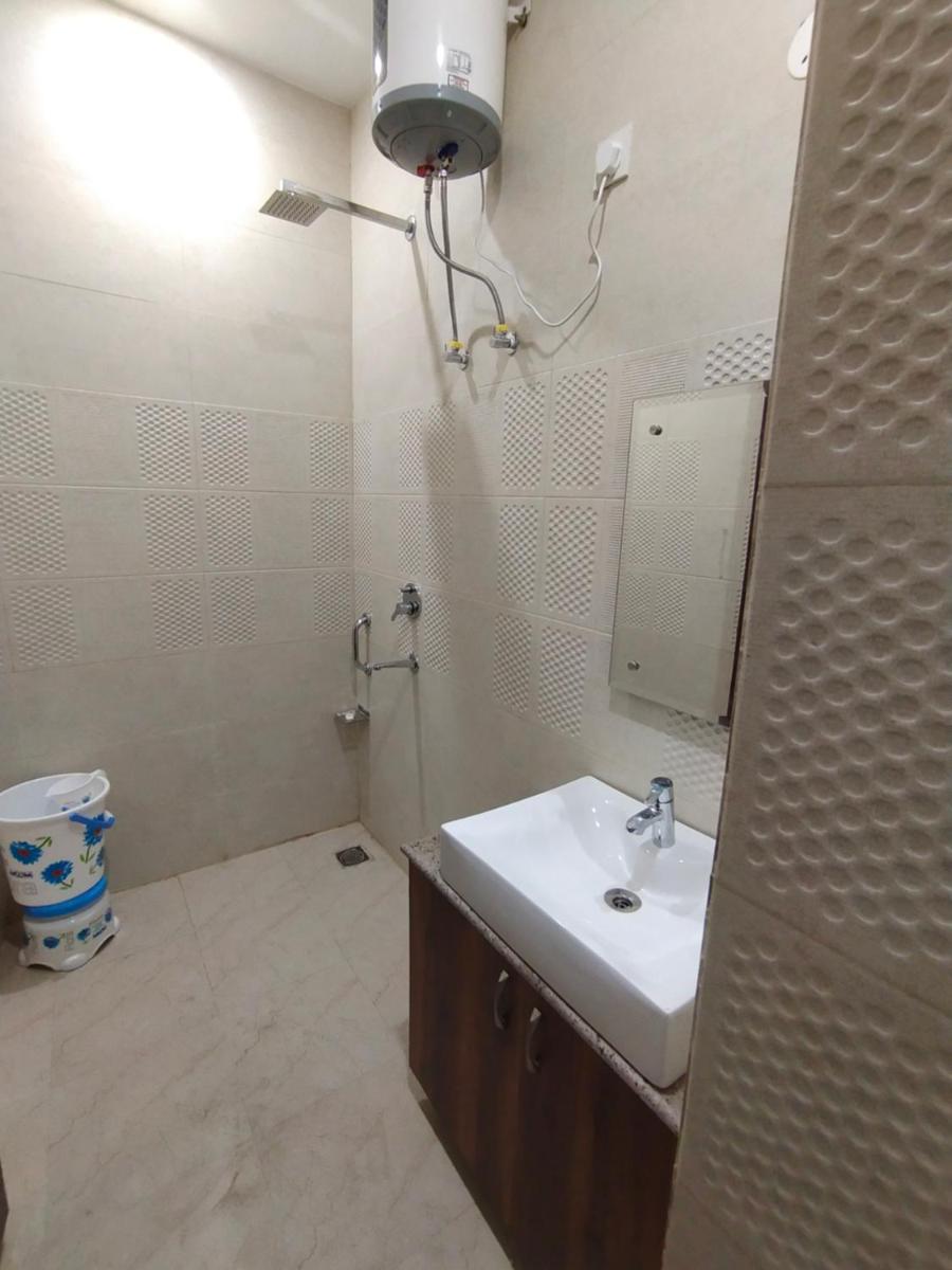 Deluxe Double Room with Shower photo 3