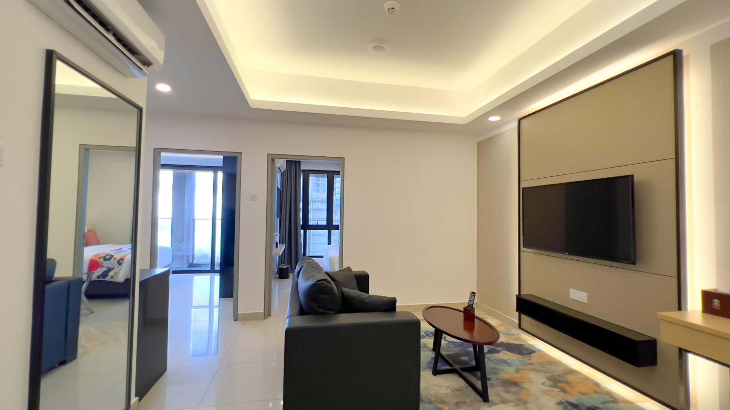 Two-Bedroom Suite - Photo 7
