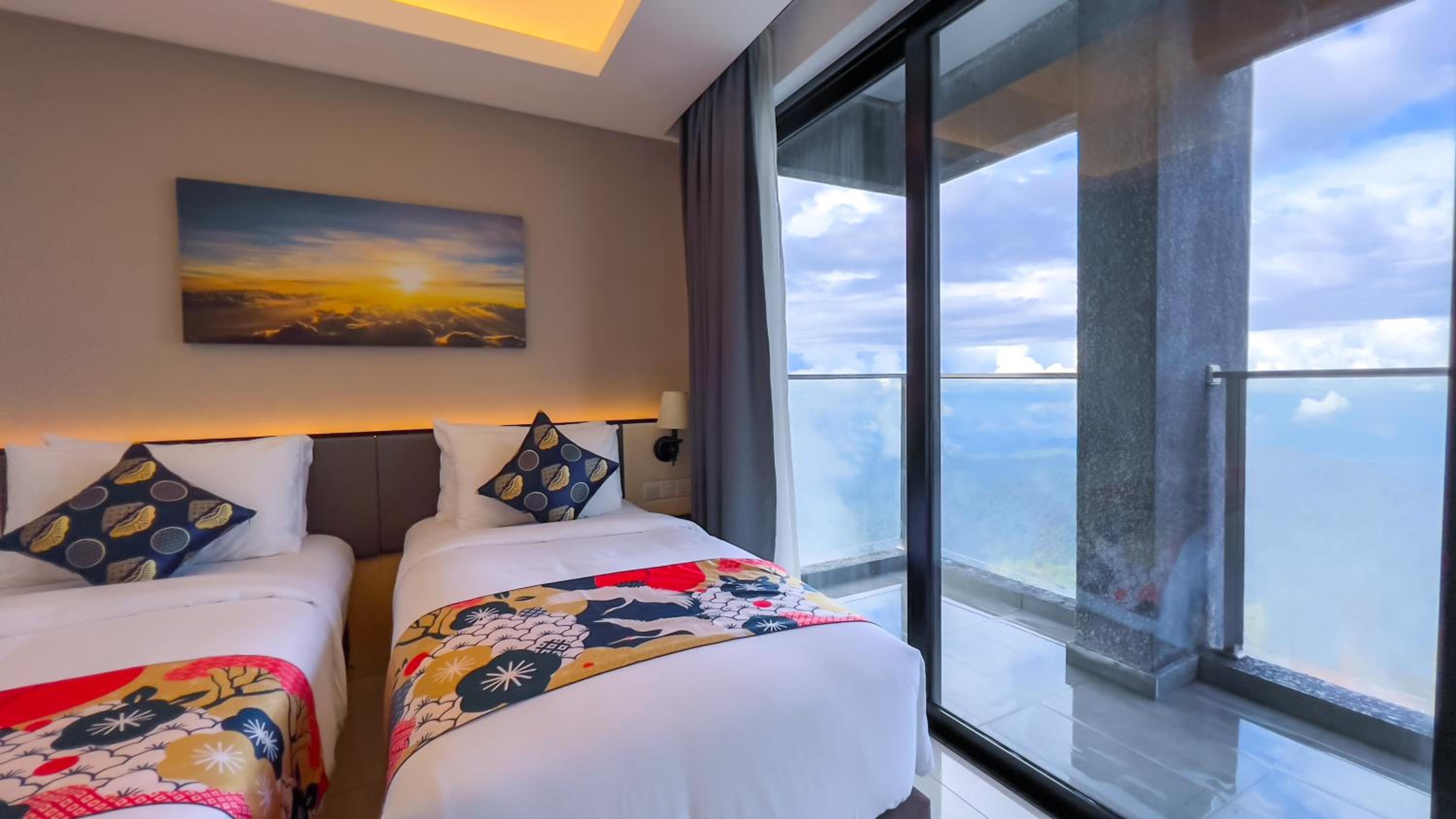 Two-Bedroom Suite - Photo 20