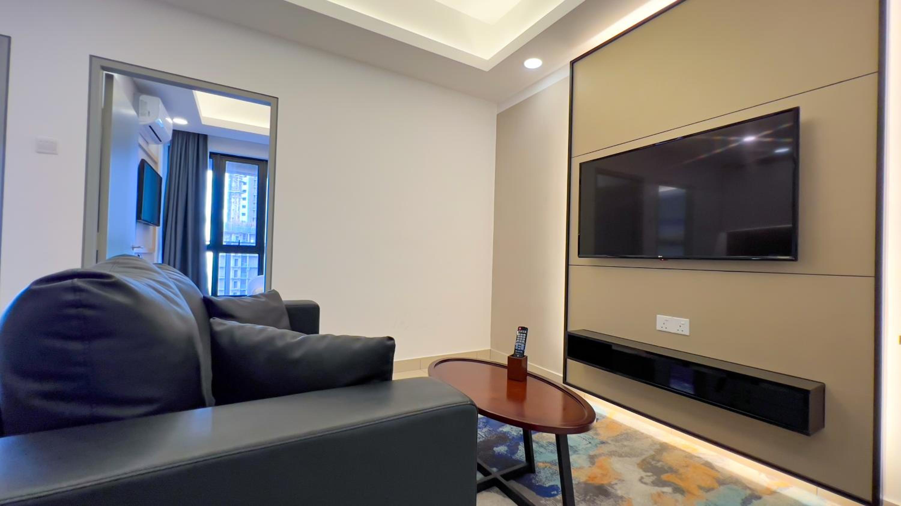 Two-Bedroom Suite - Photo 31