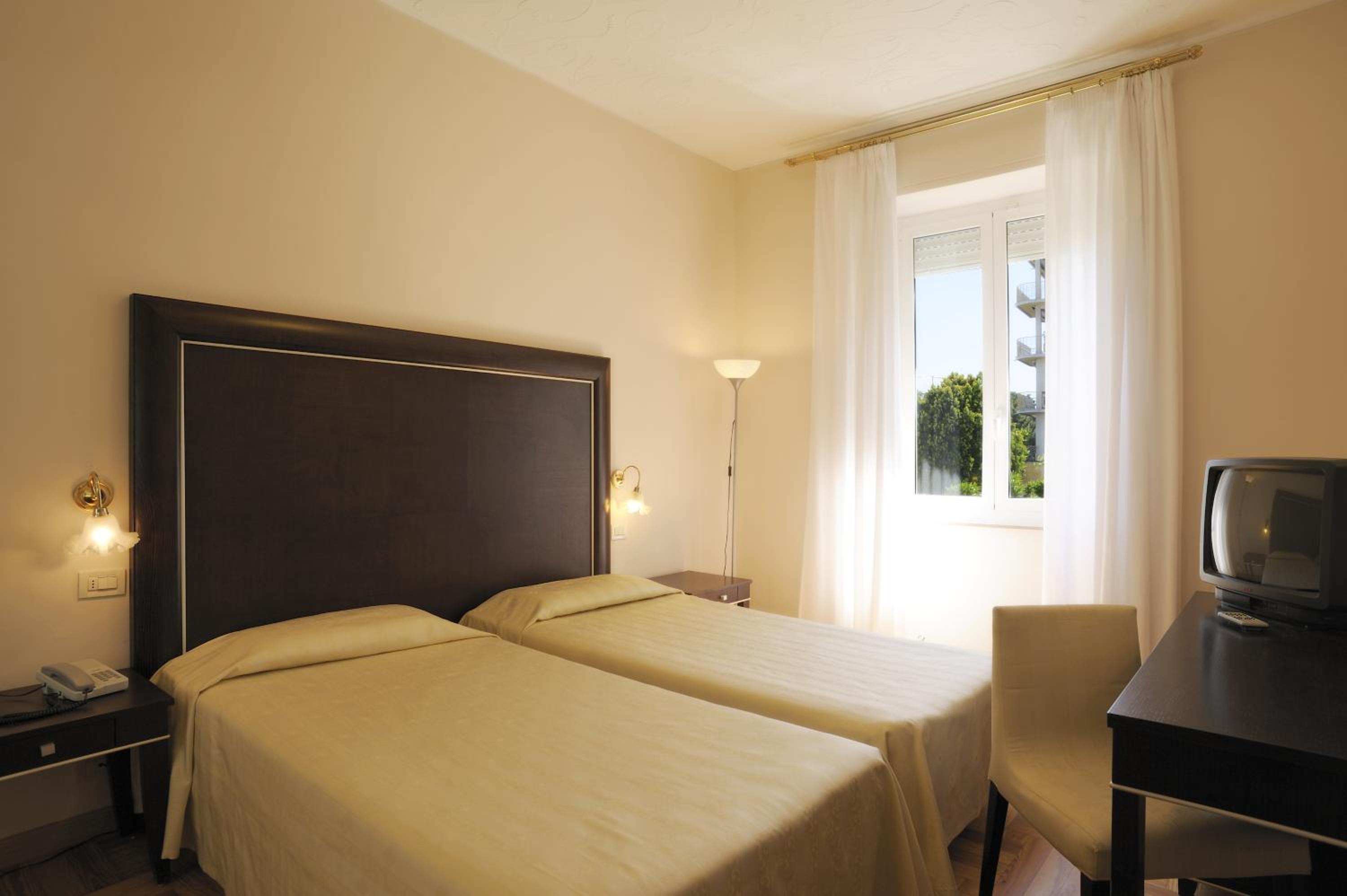 Double Classic Lateral room - Photo 9