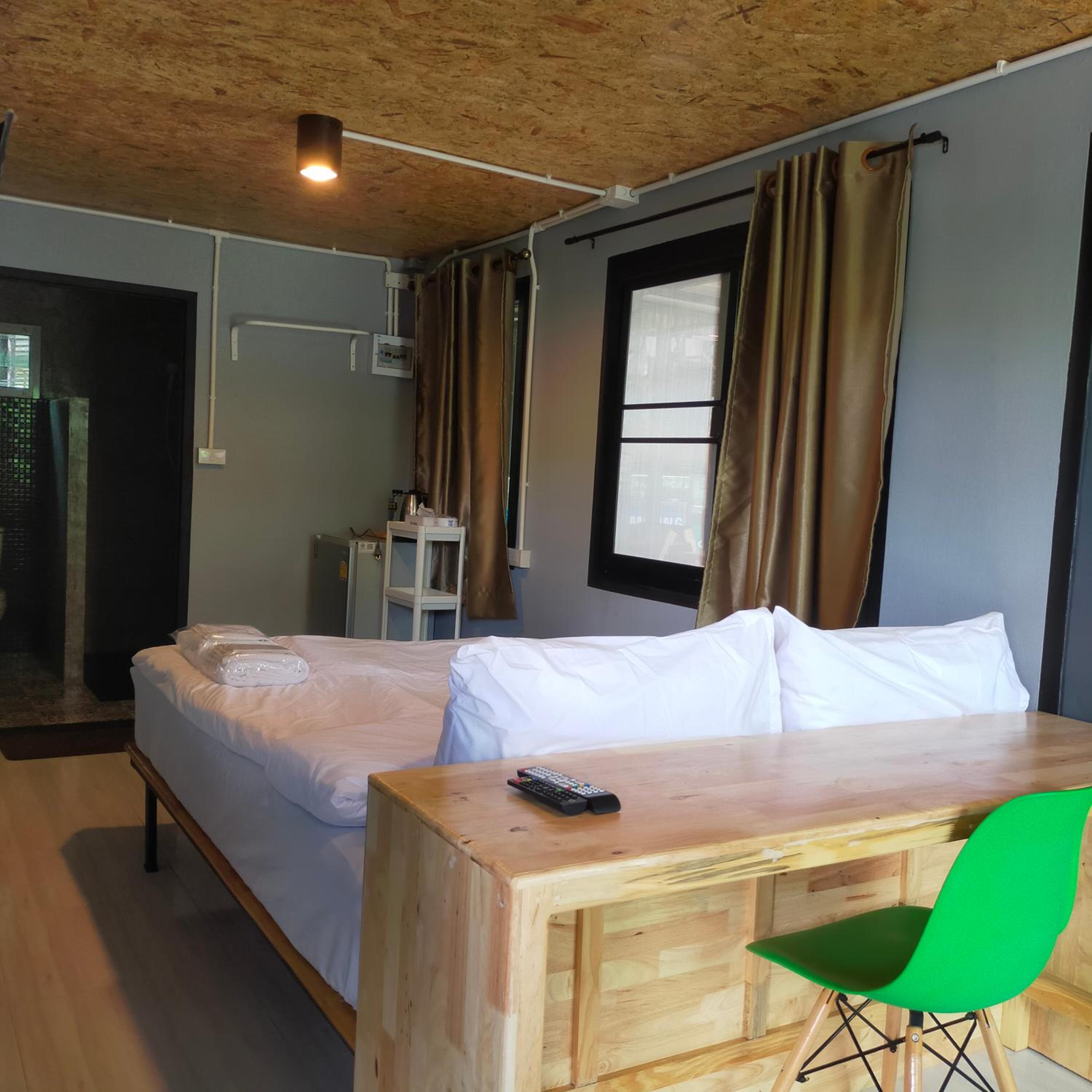 Standard Double or Twin Room photo 3