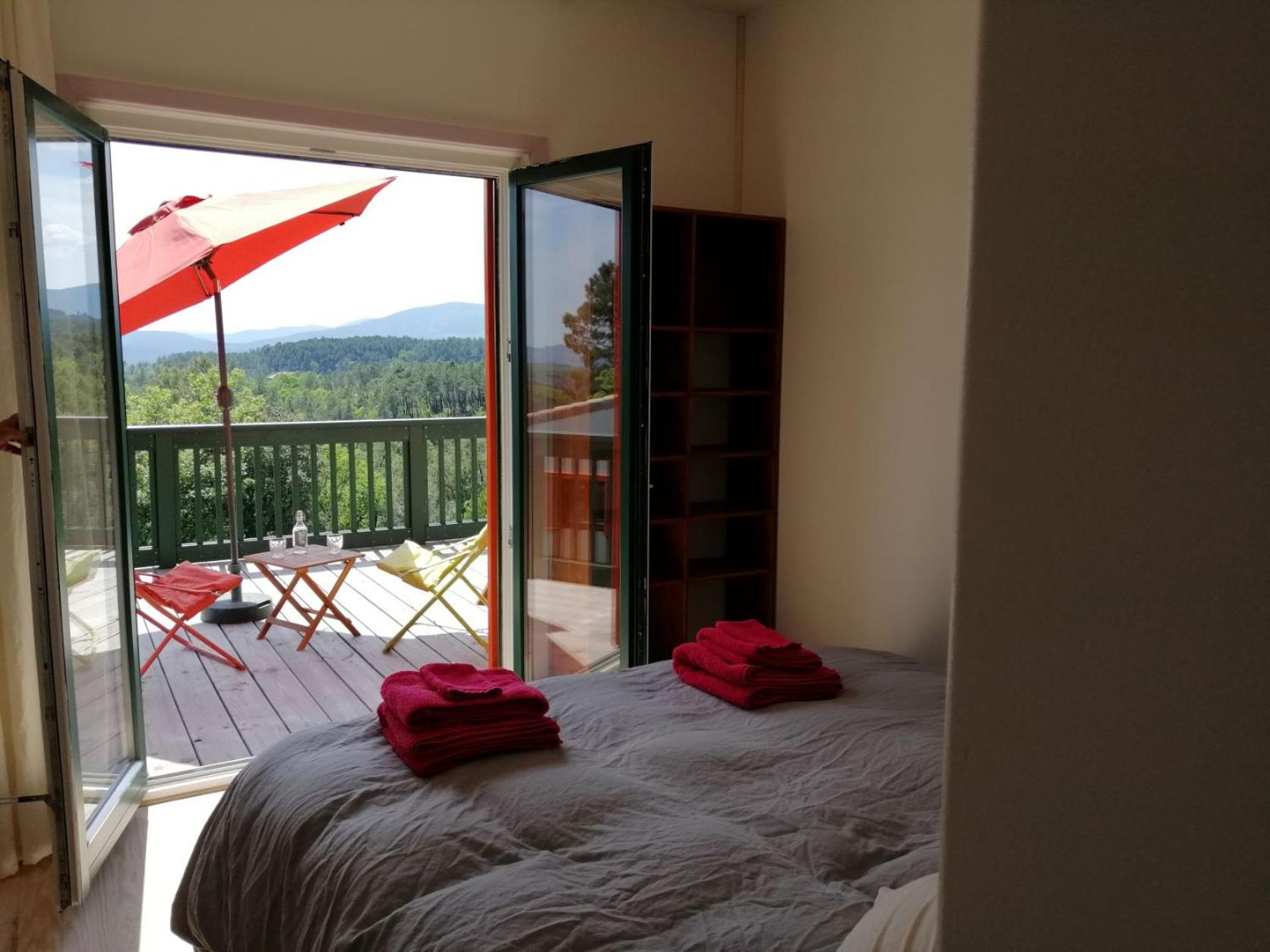 Deluxe Double or Twin Room photo 2