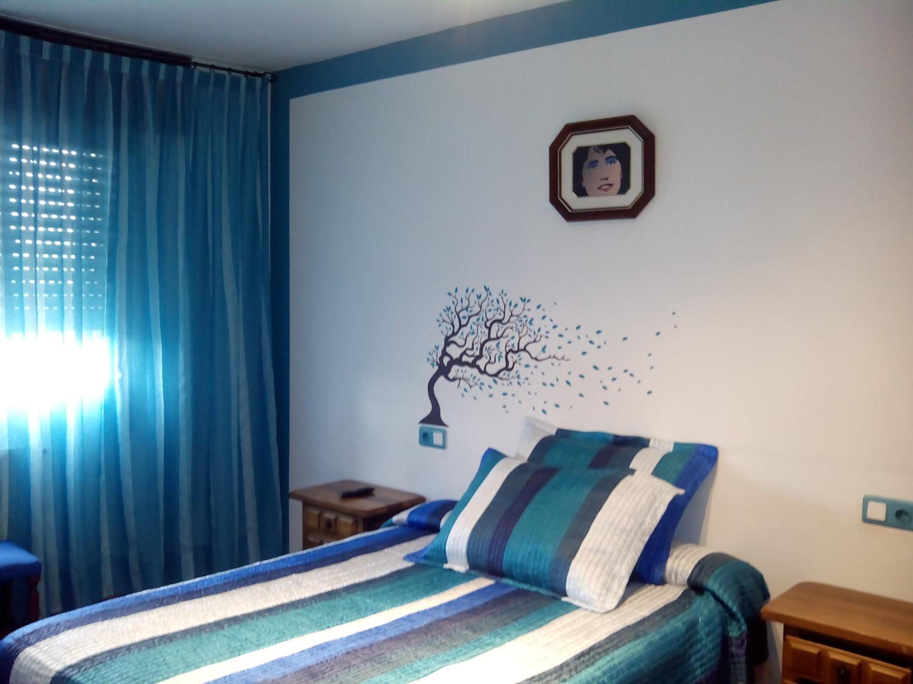 Double or Twin Room - Photo 7