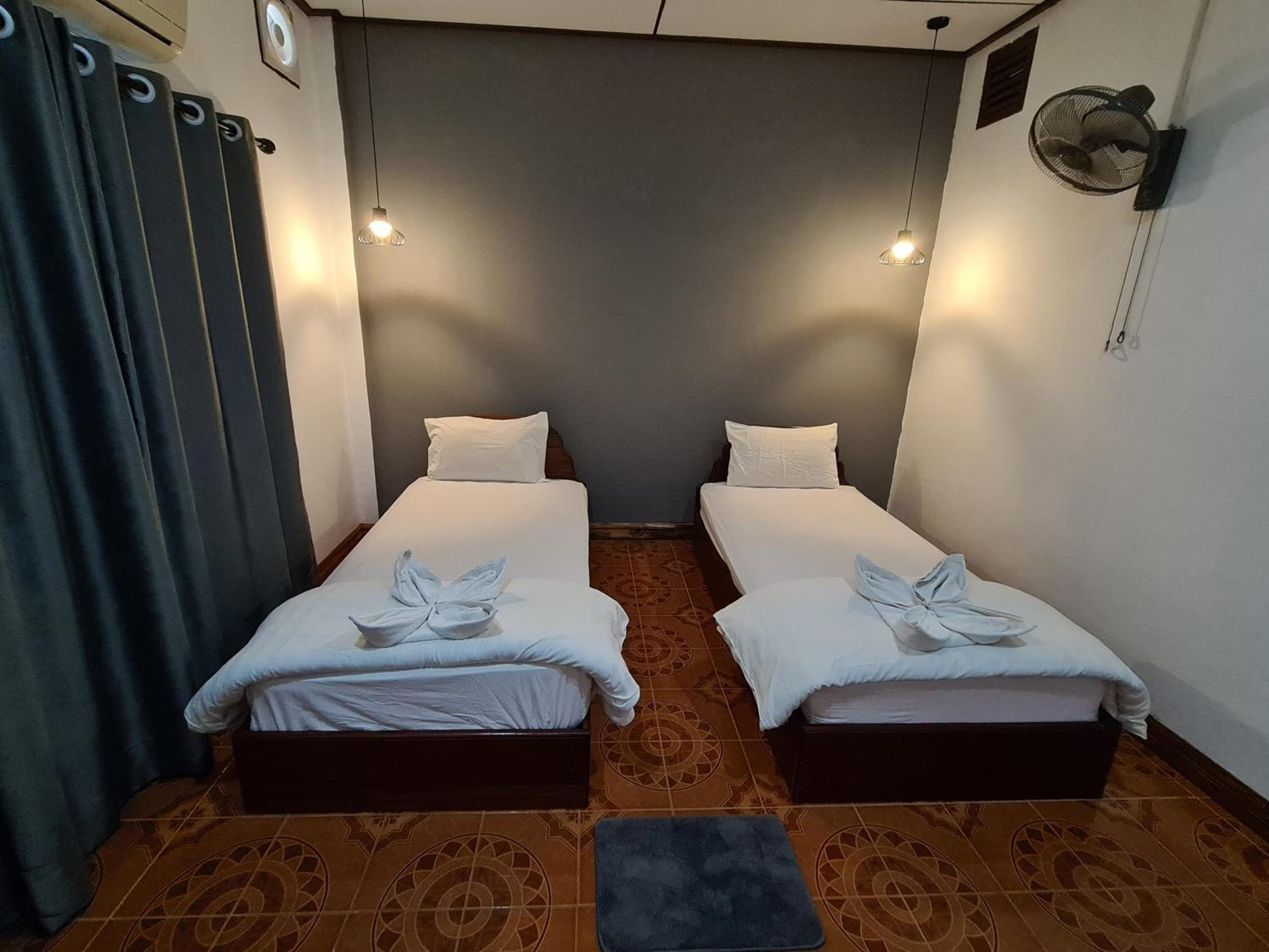 Standard Twin Room photo 3