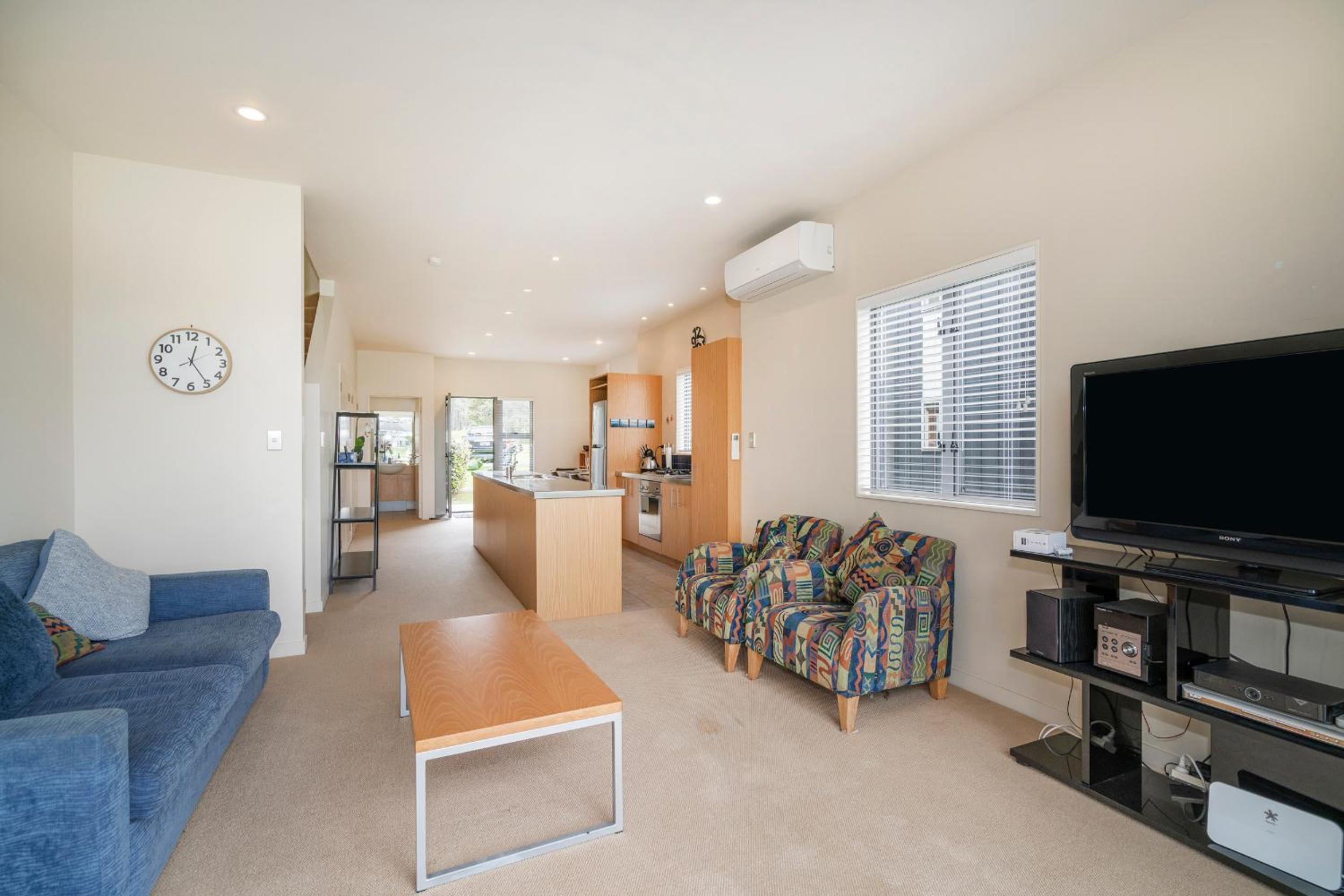 Three-Bedroom Townhouse photo 1