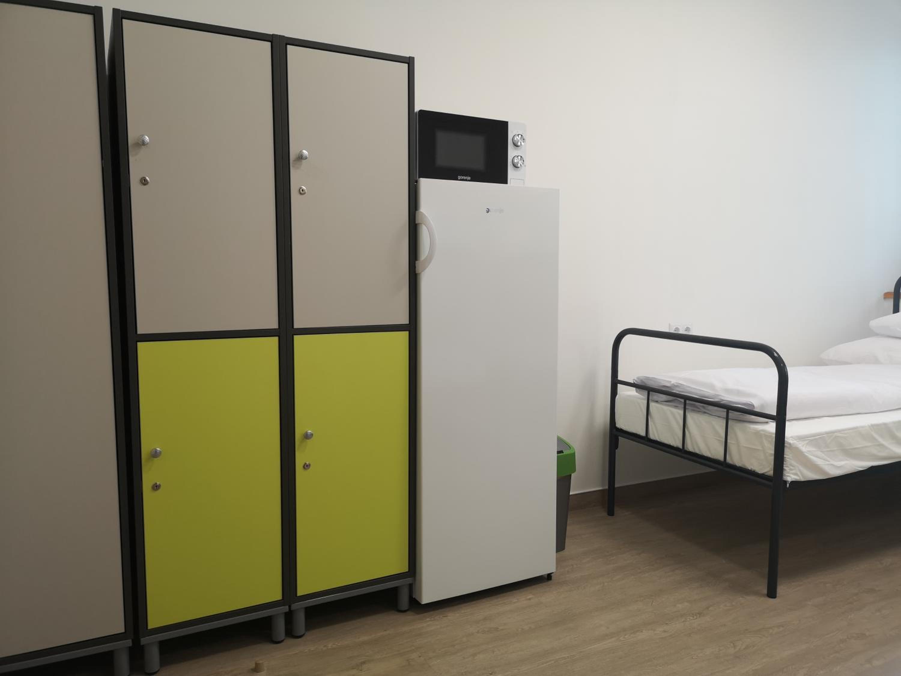 Single Room with Private Bathroom photo 1