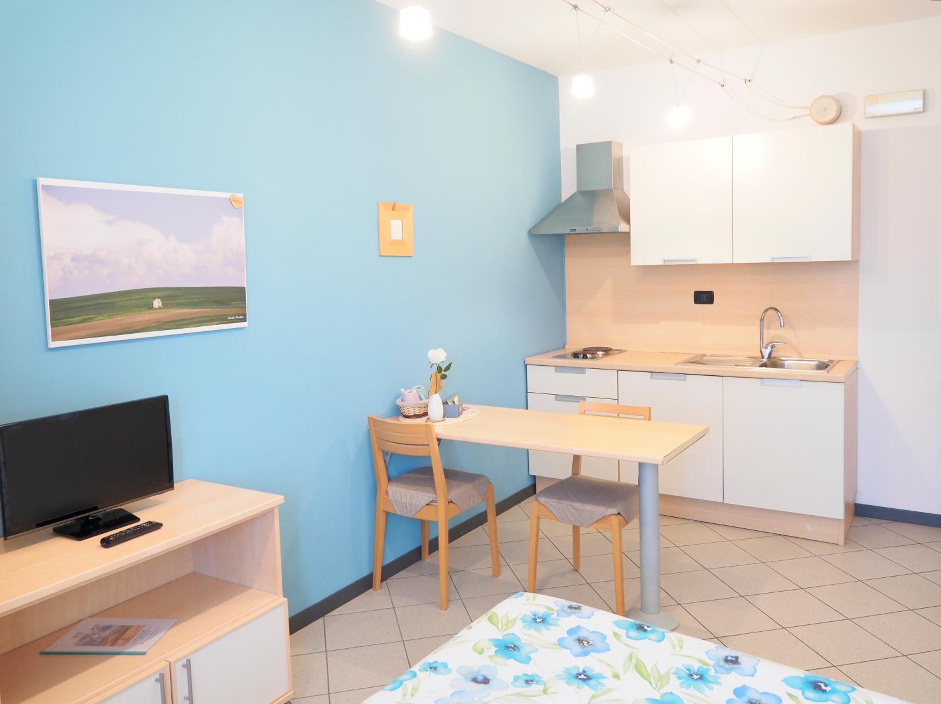 Double Room - Photo 10