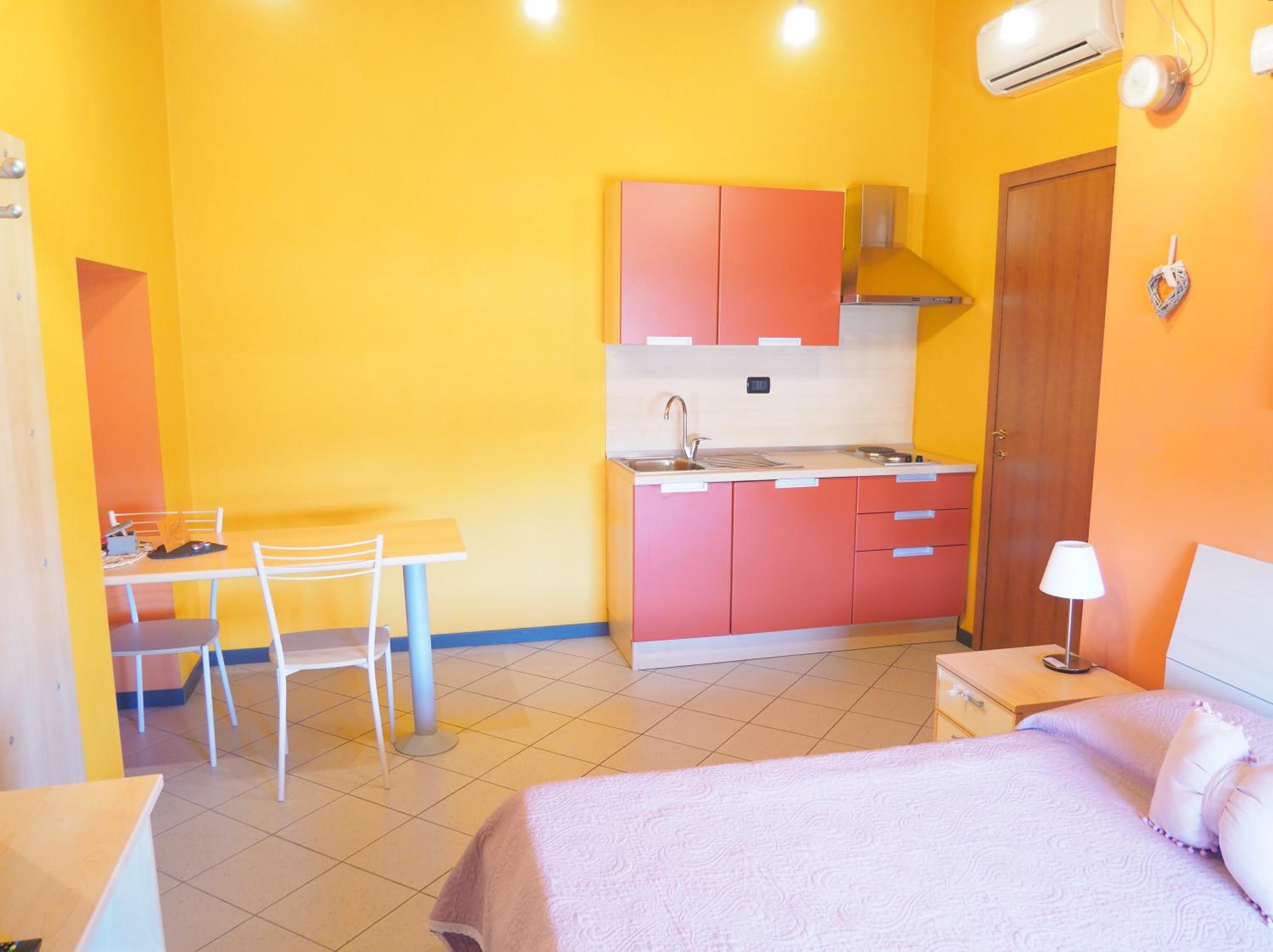 Double Room - Photo 4