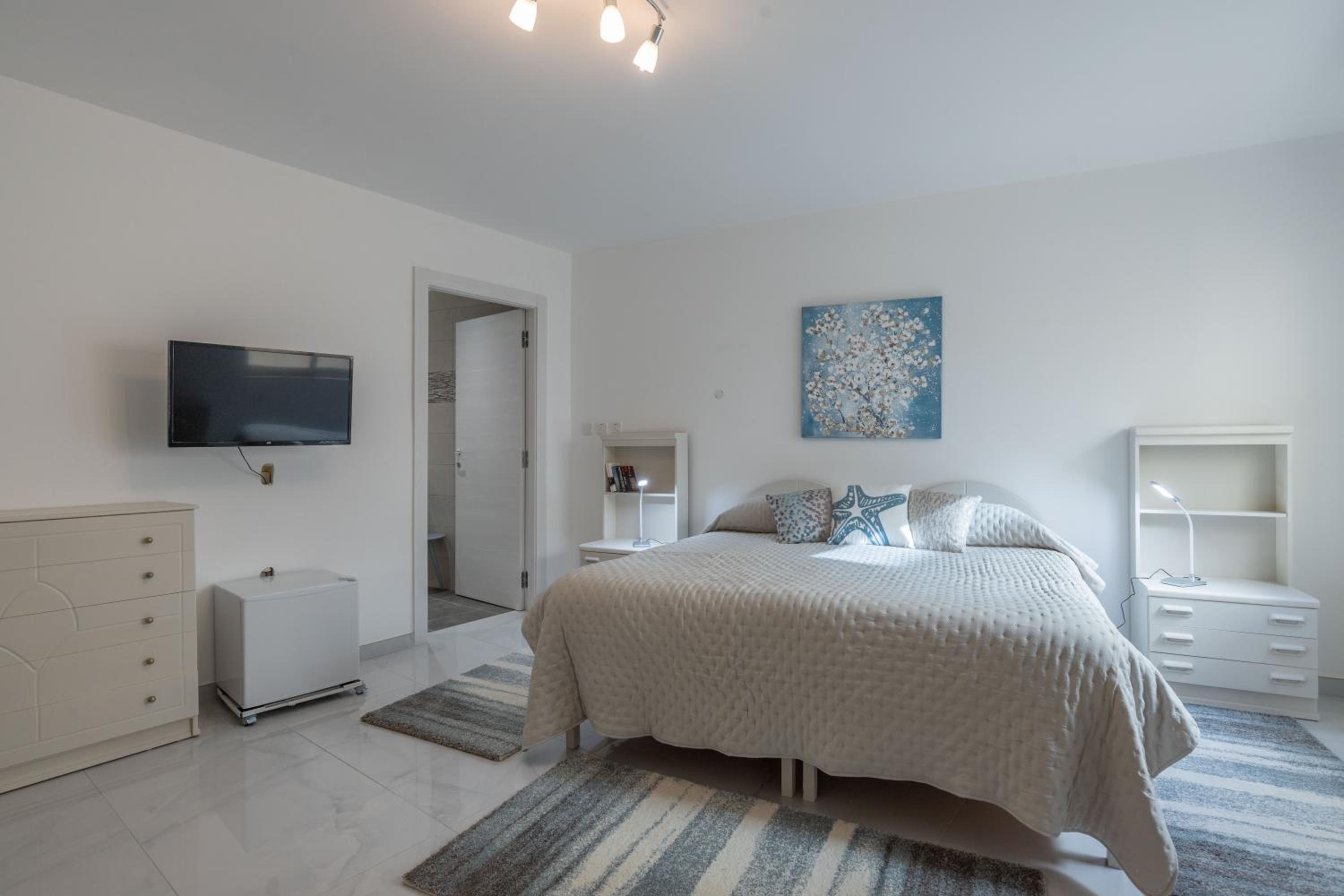 Double Or Twin Room With Bathroom