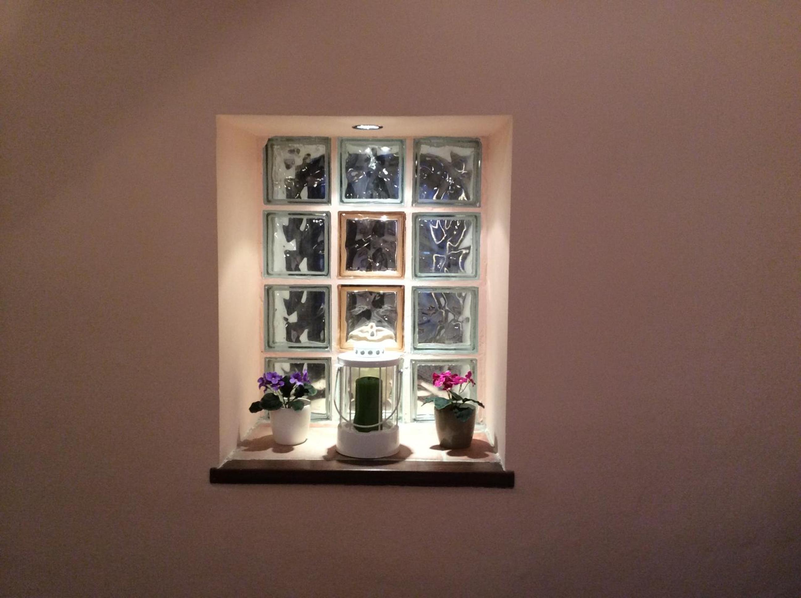 Double or Twin Room - Photo 7