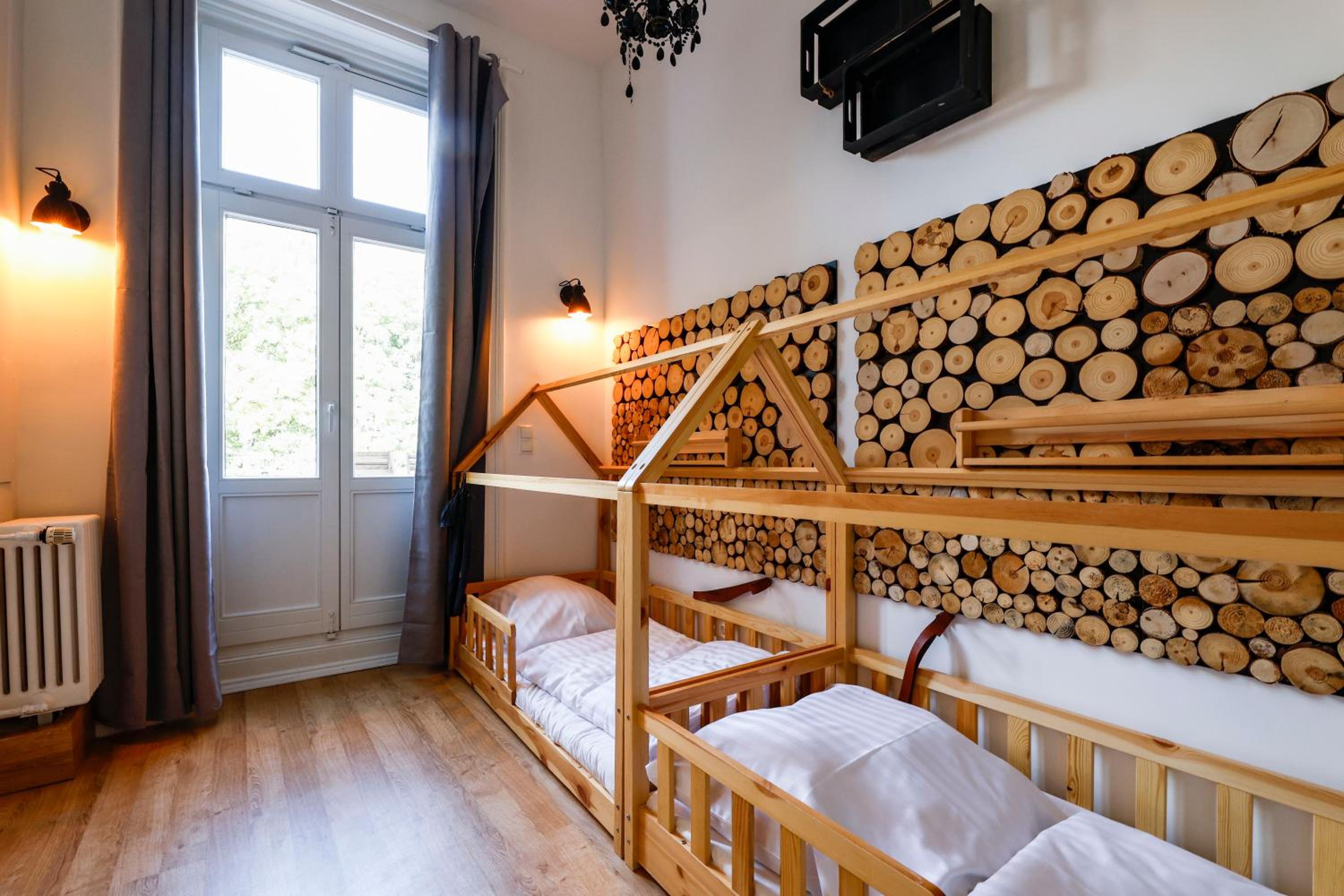 Family Junior Suite - Photo 21