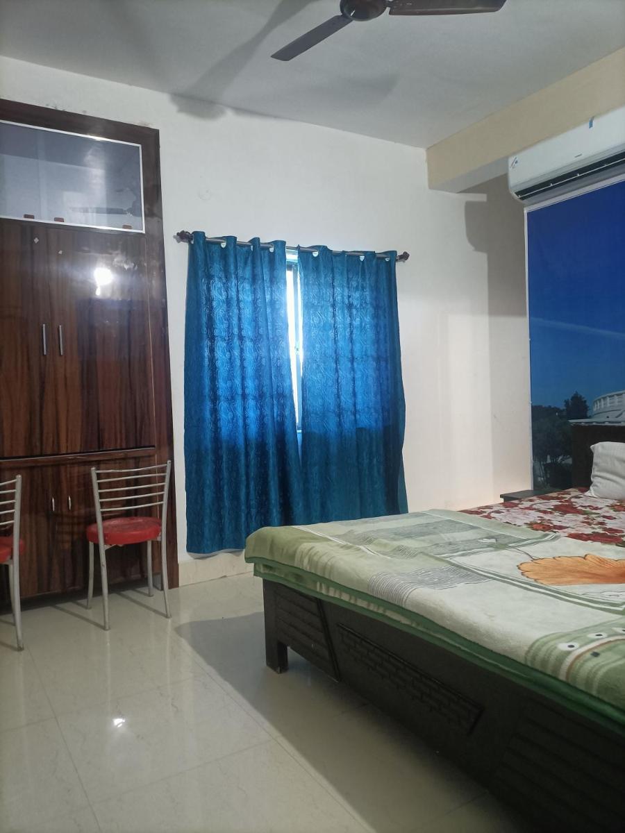 Single Room with Bathroom