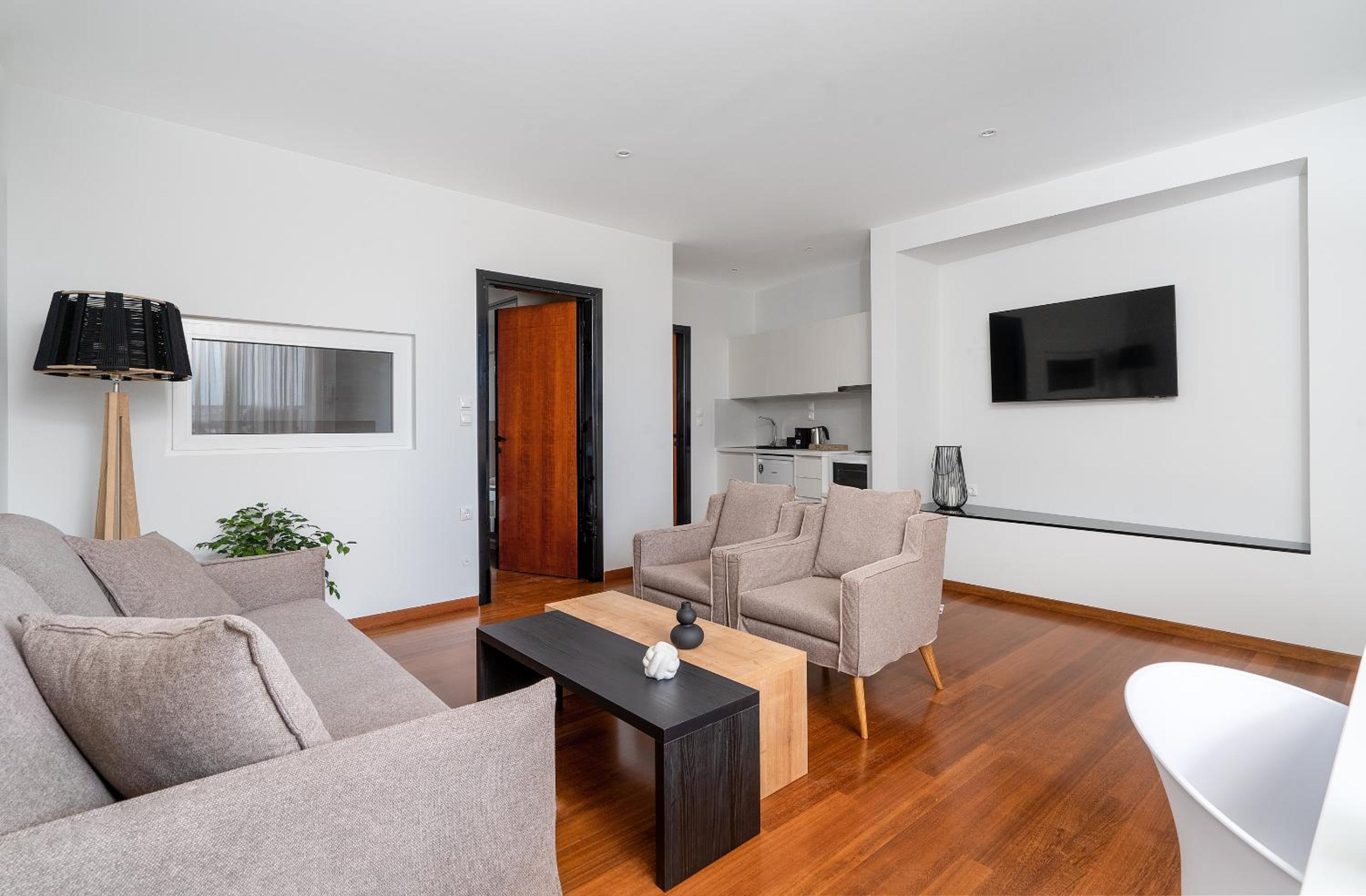 One-Bedroom Apartment