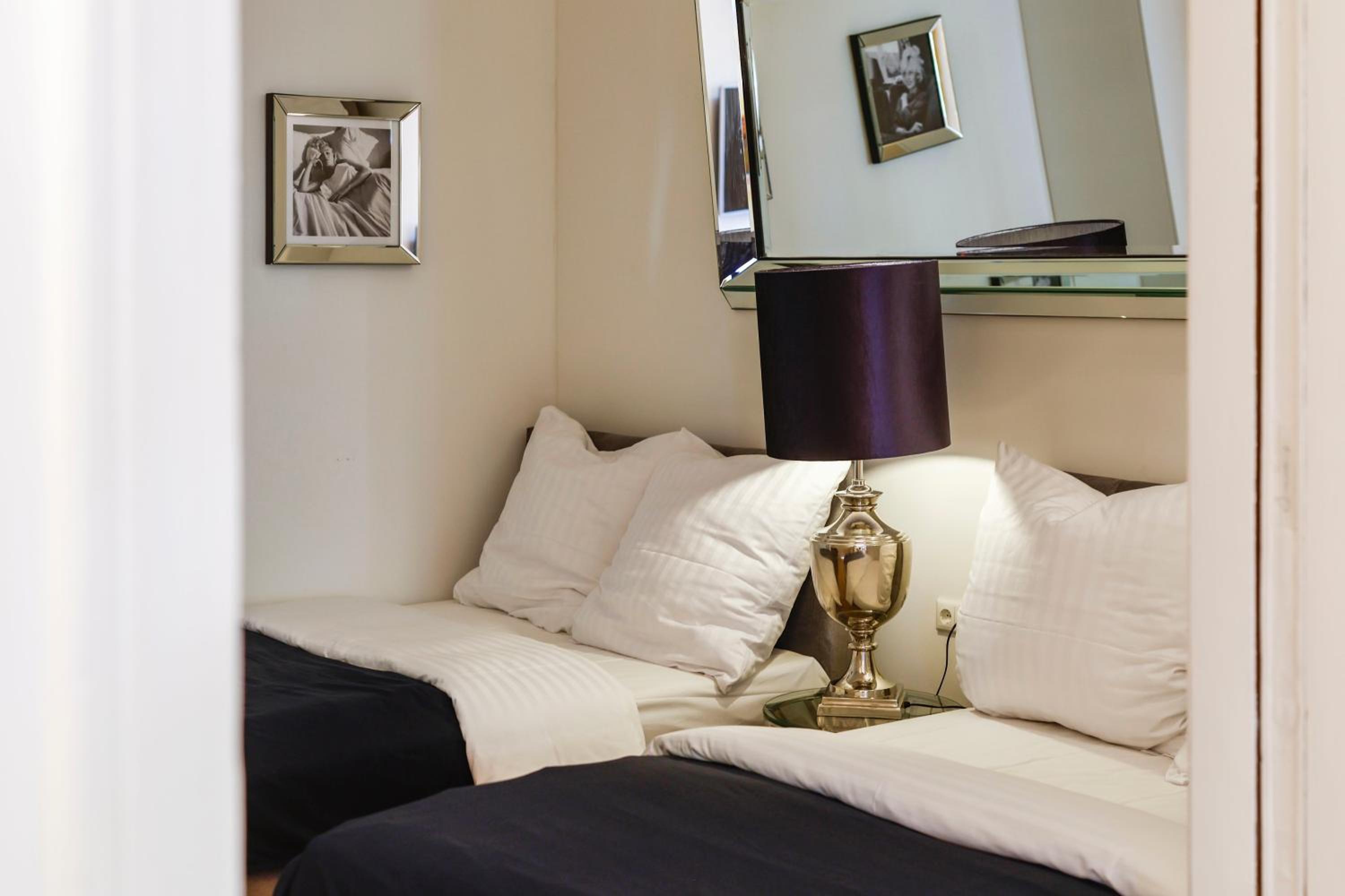 Deluxe Junior Suite with Garden  - Photo 34
