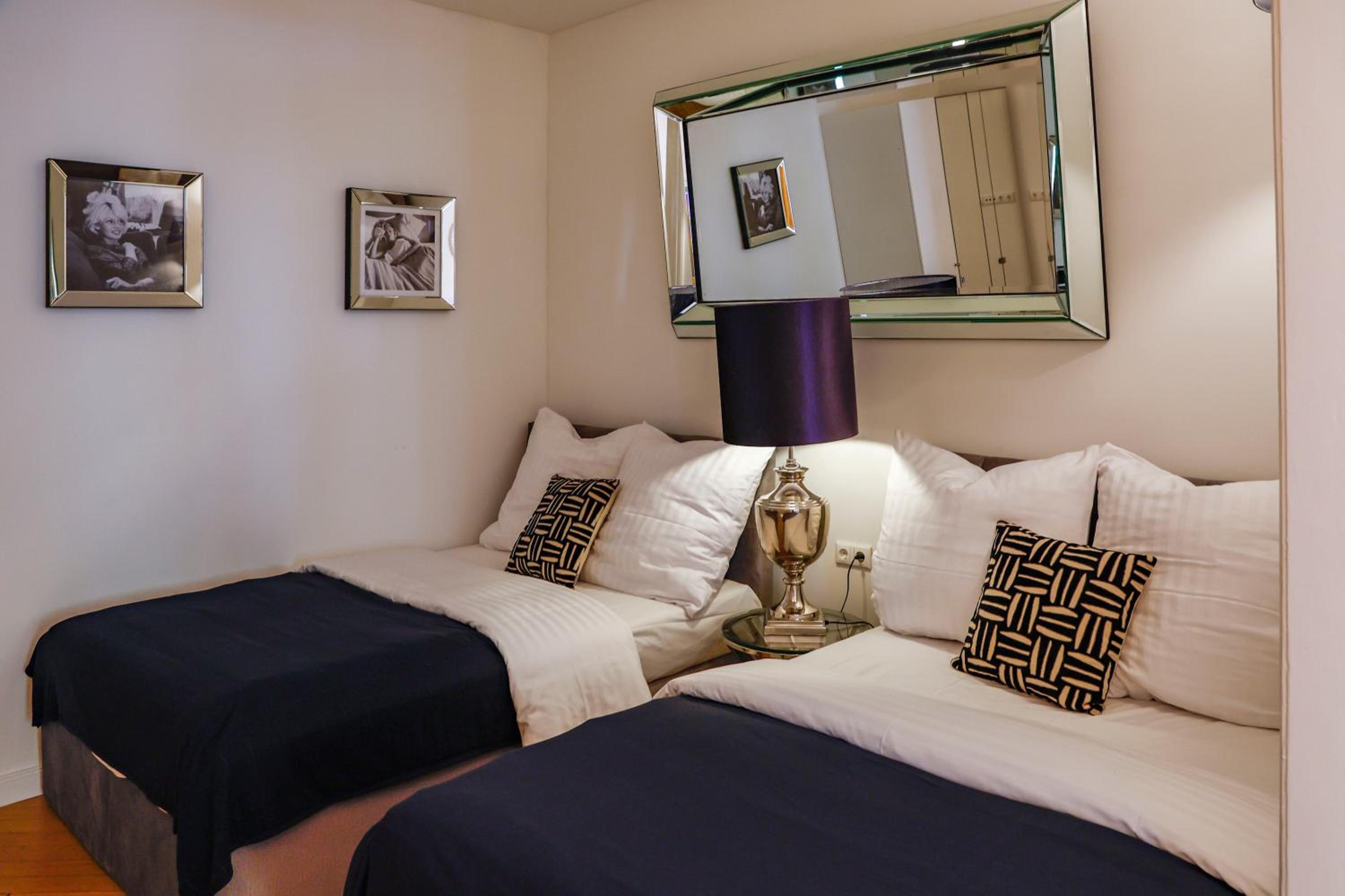 Deluxe Junior Suite with Garden  - Photo 37