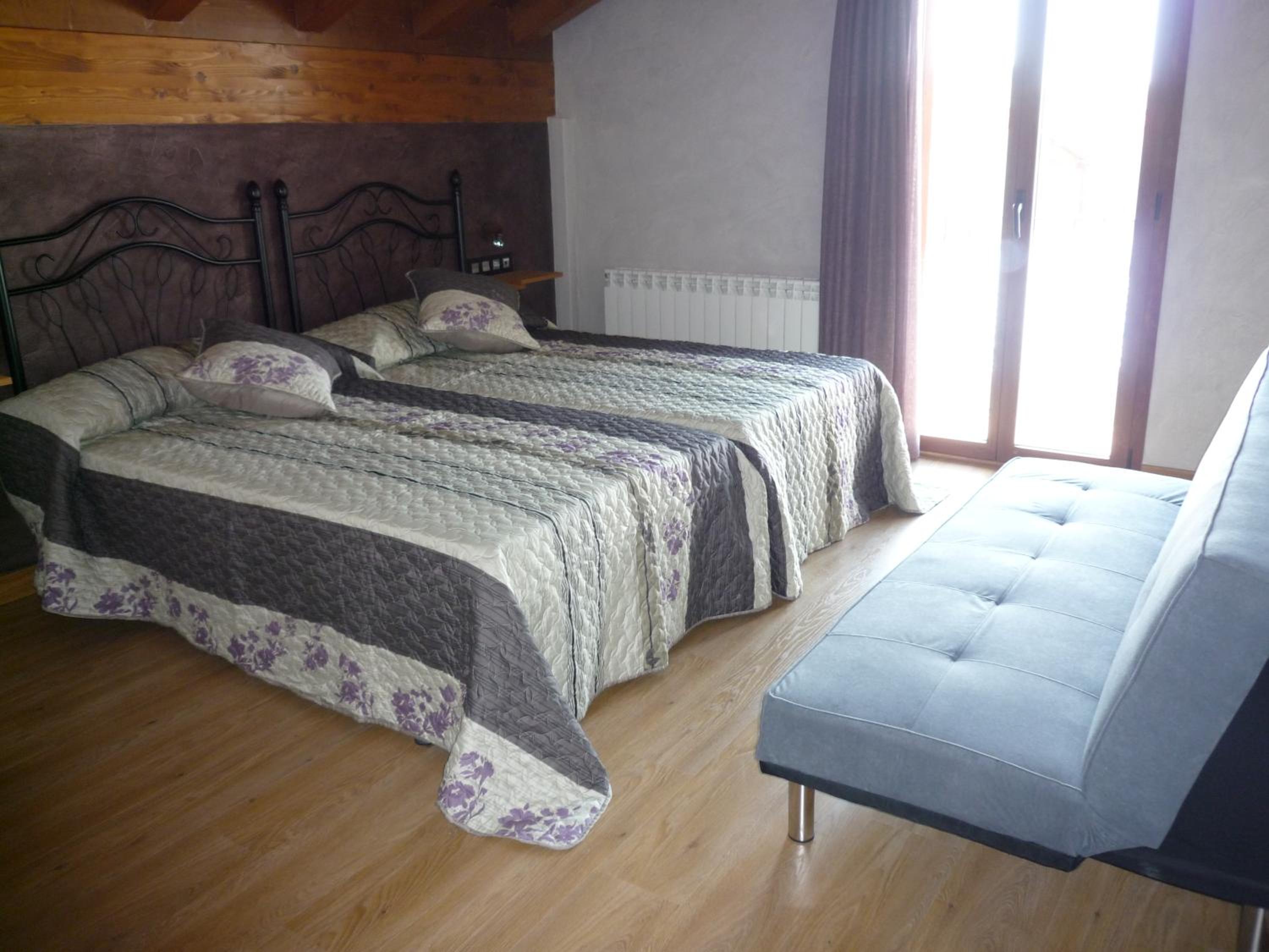 Casa de cuatro habitaciones