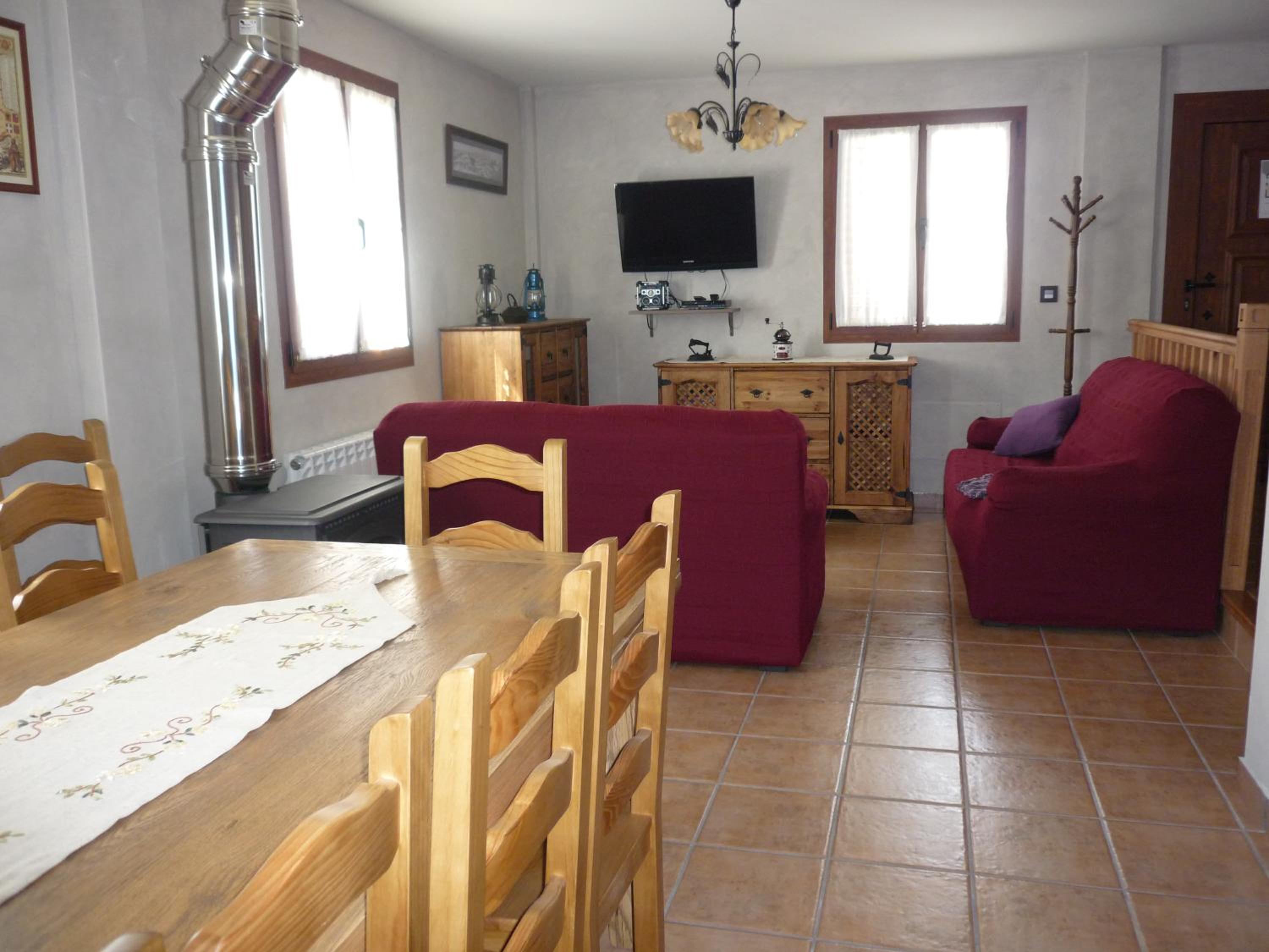 Four-Bedroom House photo 3