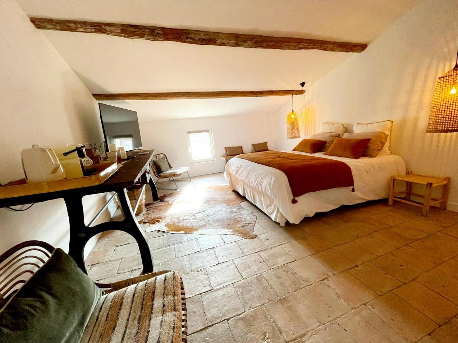 Superior Suite - Photo 58