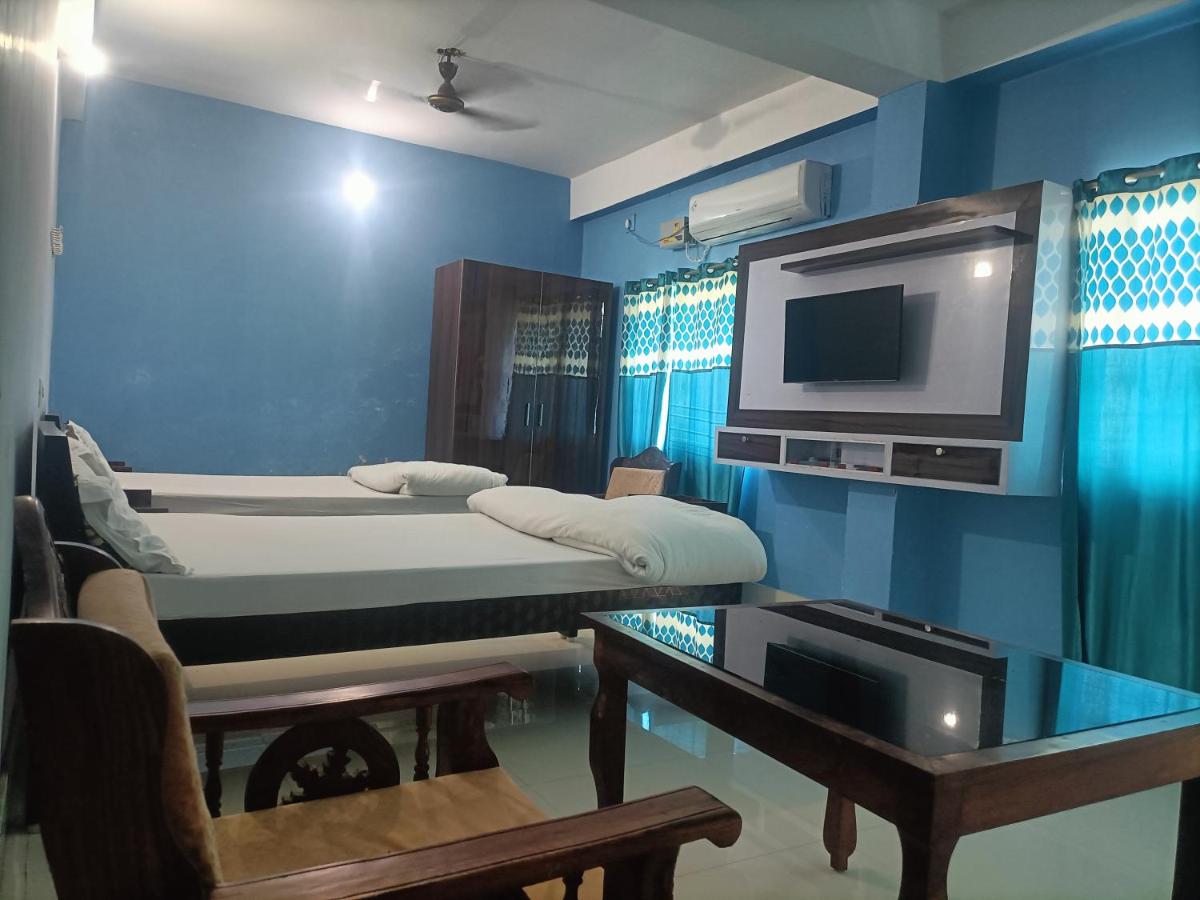 Quadruple Room with Balcony photo 2