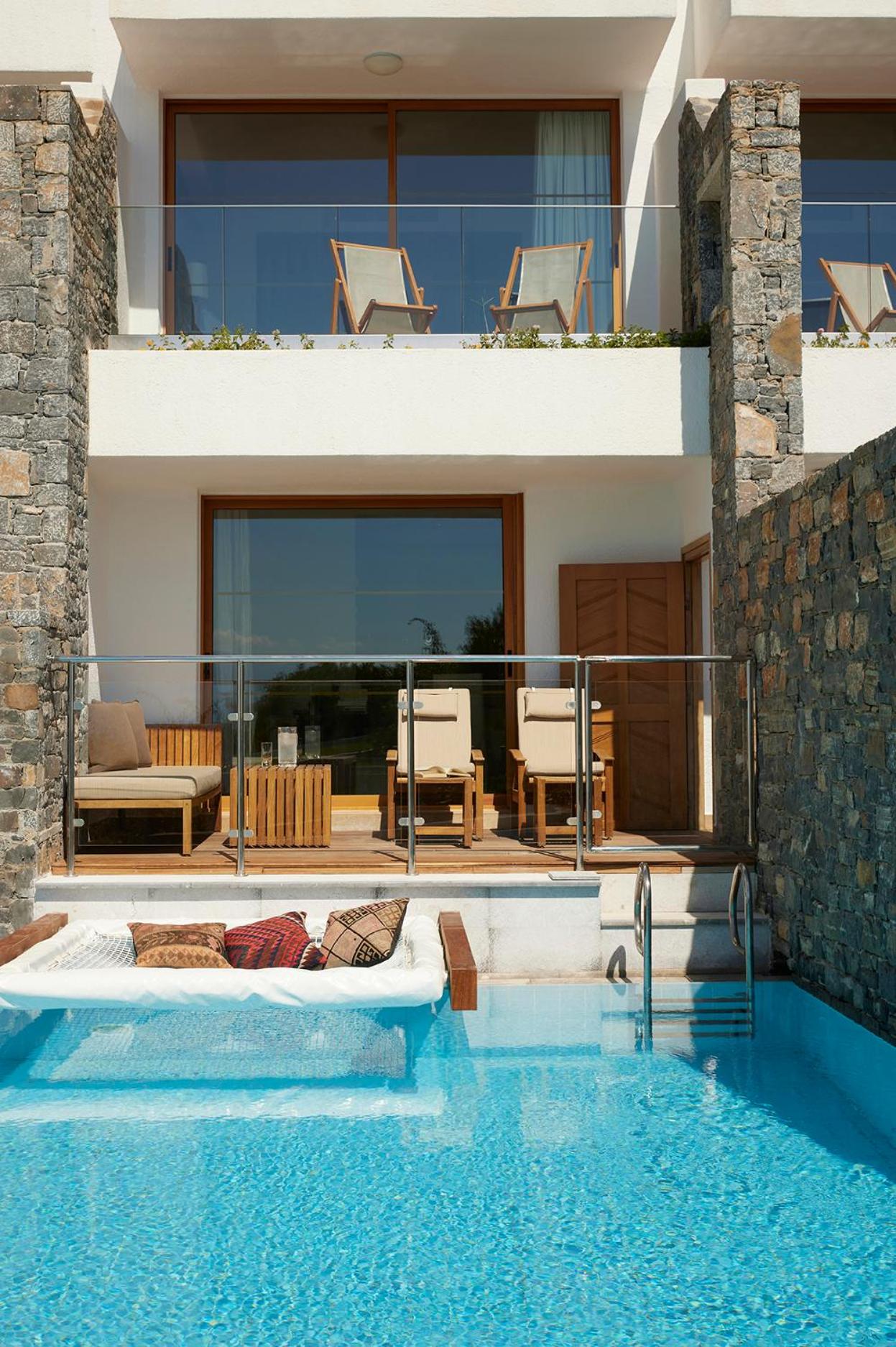 Peninsula Collection One-Bedroom Suite with Individual Pool - Photo 9