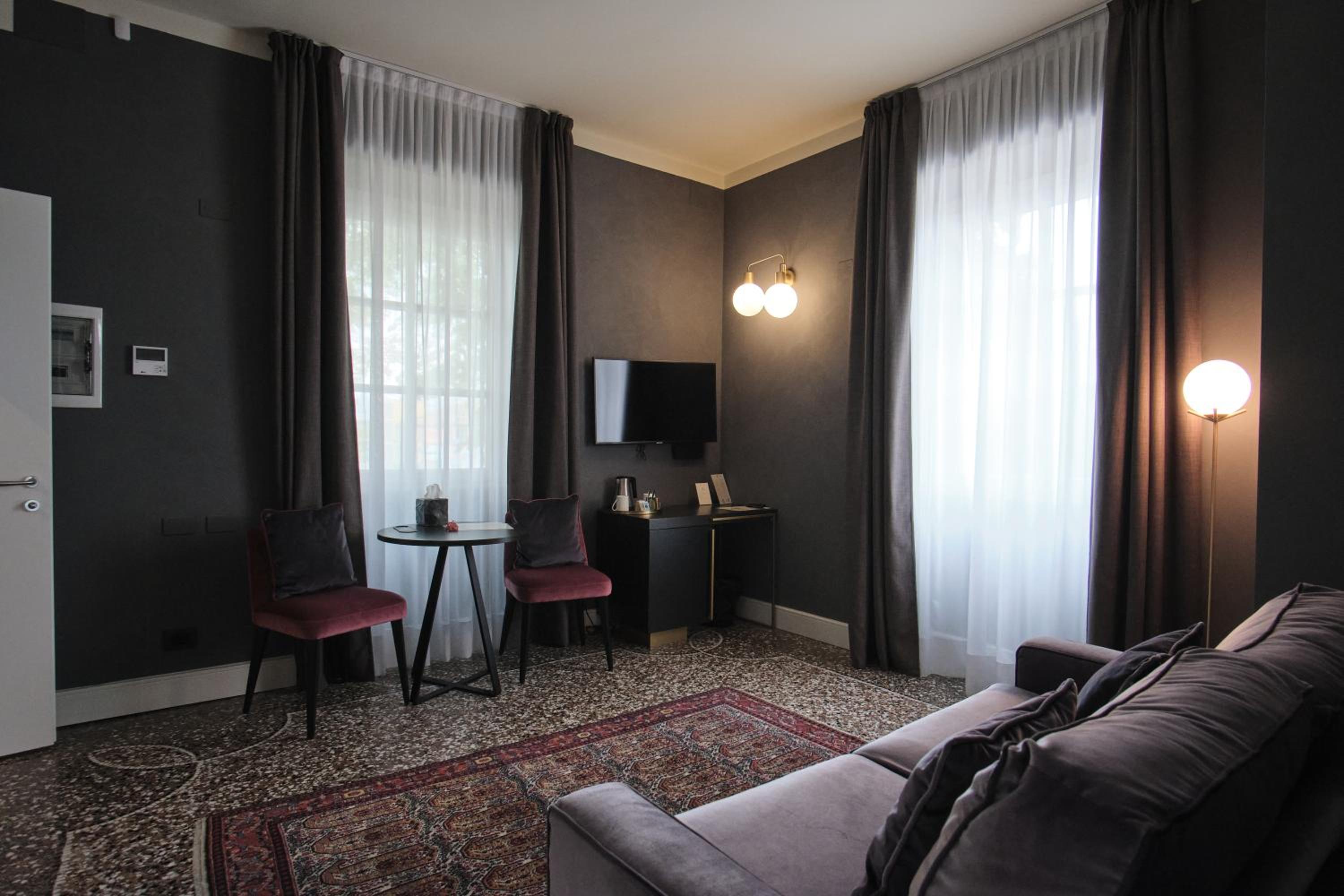 Family Junior Suite - Photo 1