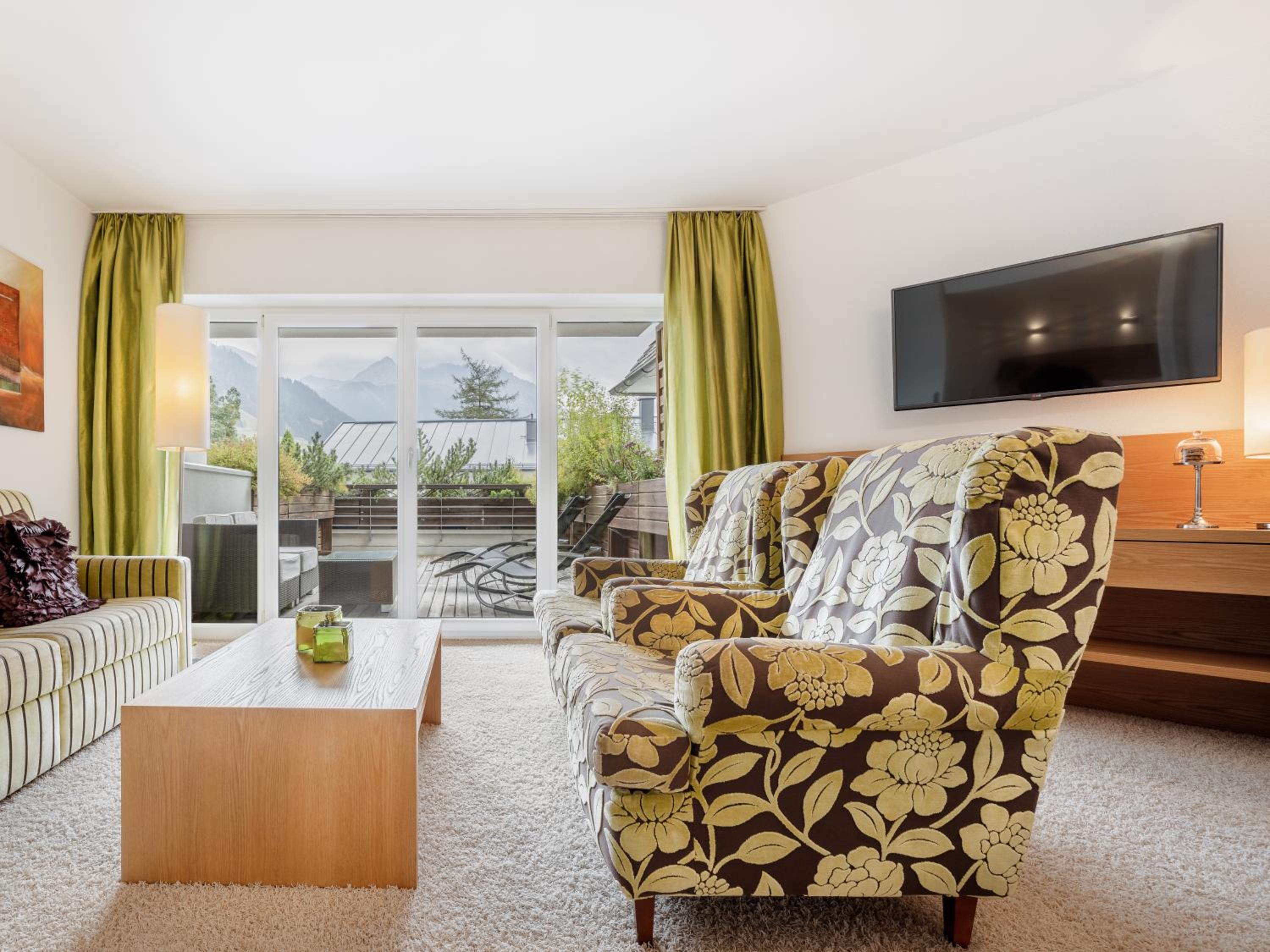 Deluxe Suite photo 1