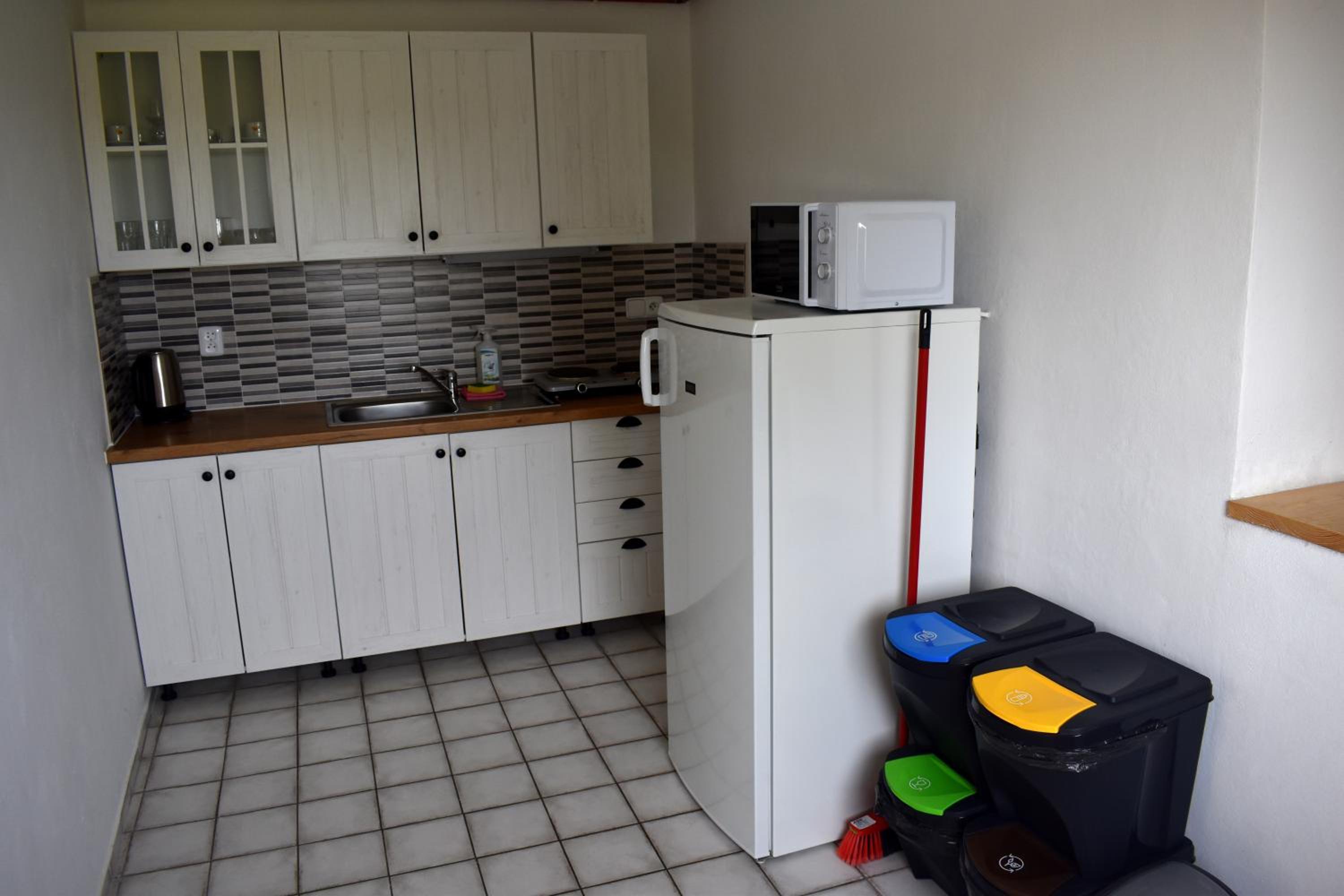 Two-Bedroom Apartment - Photo 2