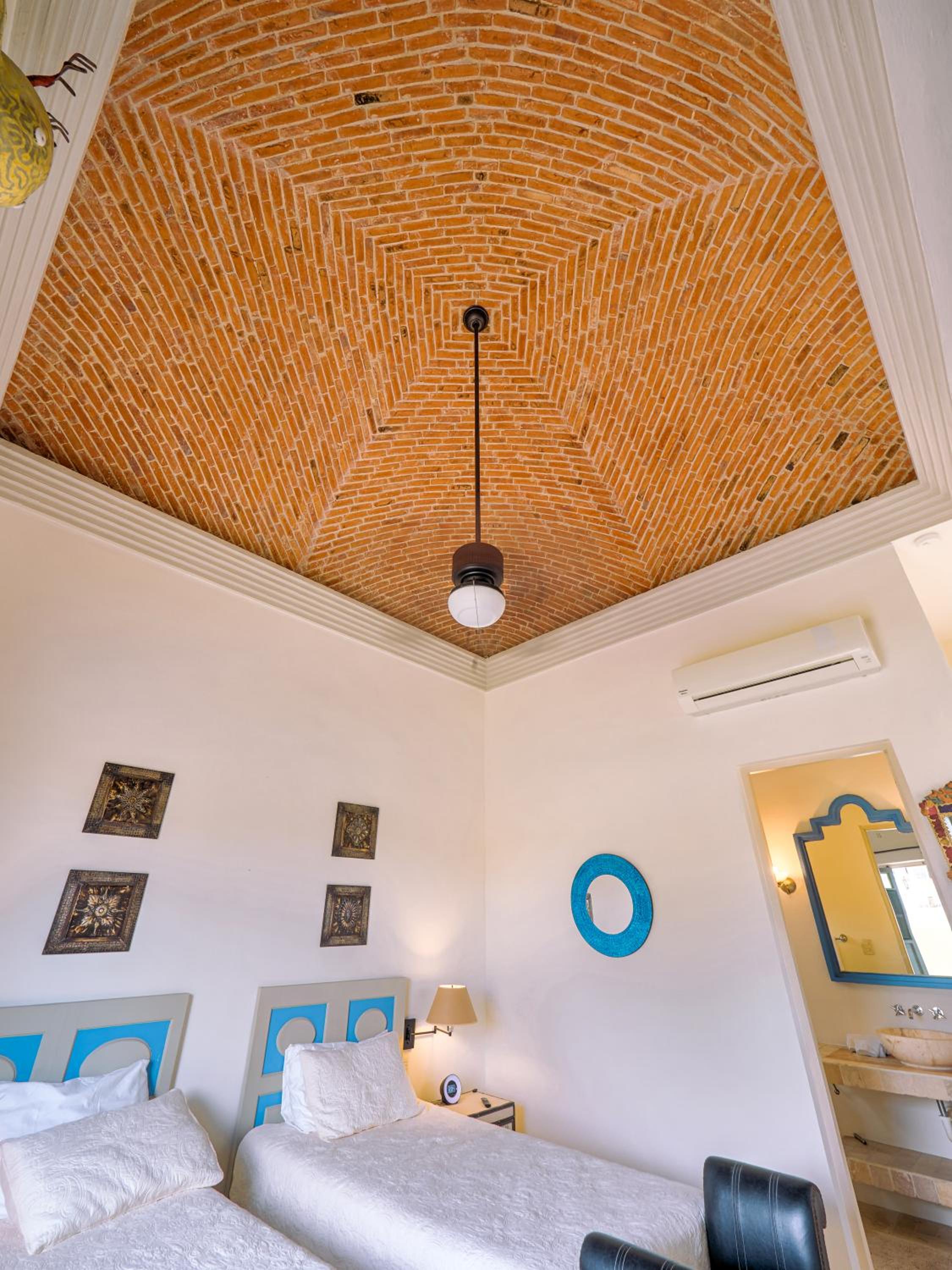 Twin Room with Terrace photo 2
