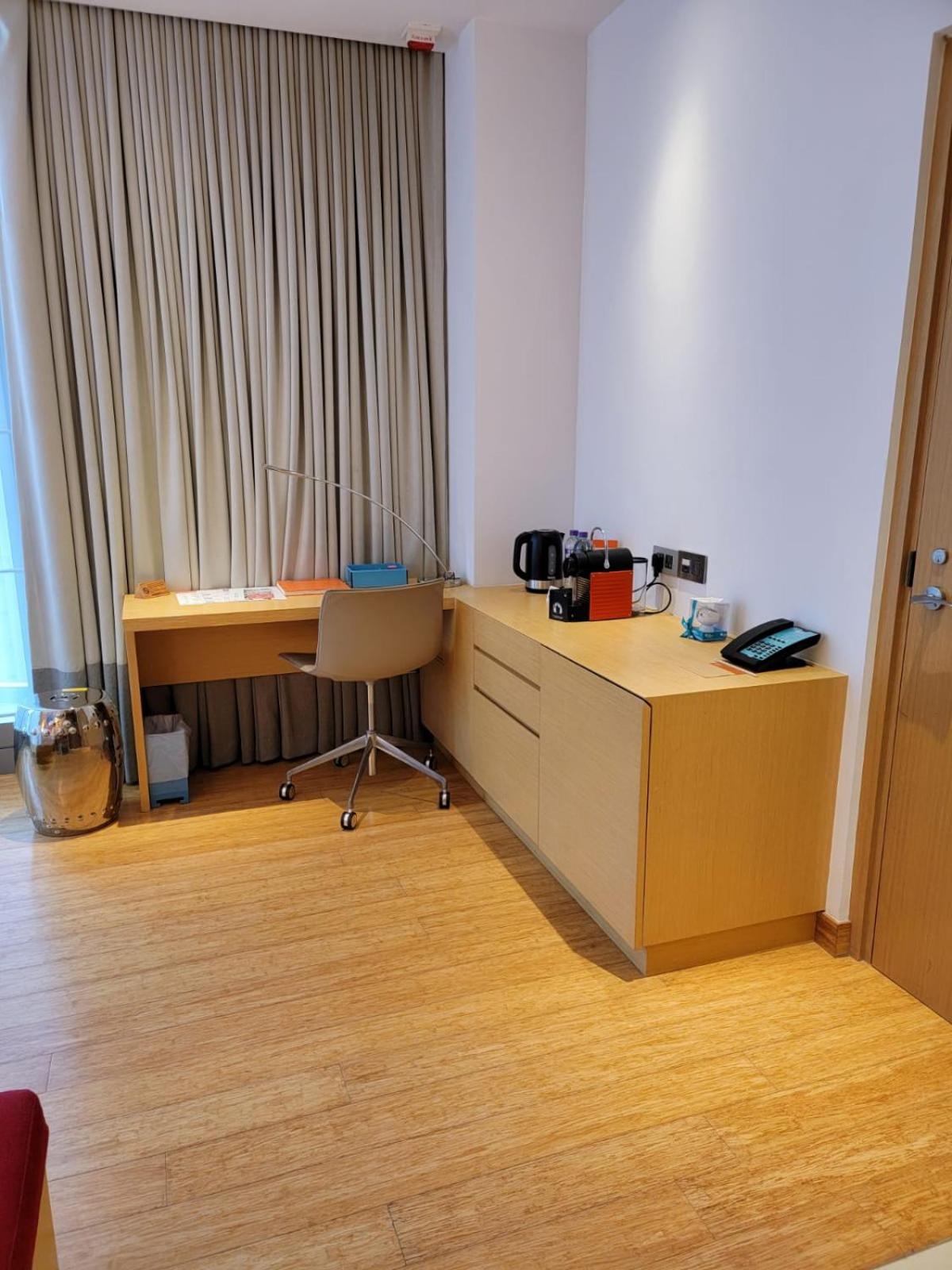Premium King Room – Disability Access Premium King Room – Disability Access