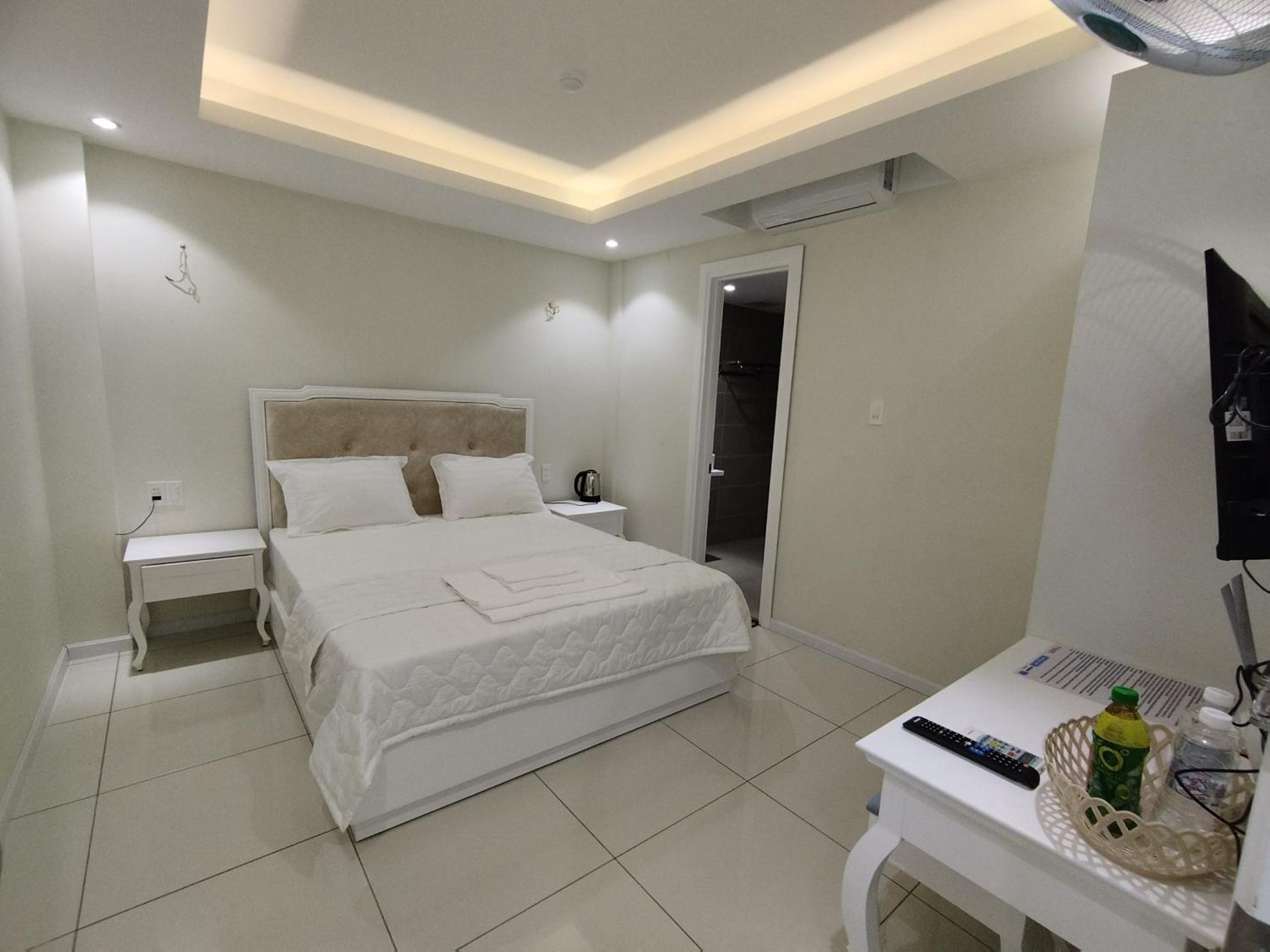 Economy Double Room photo 3