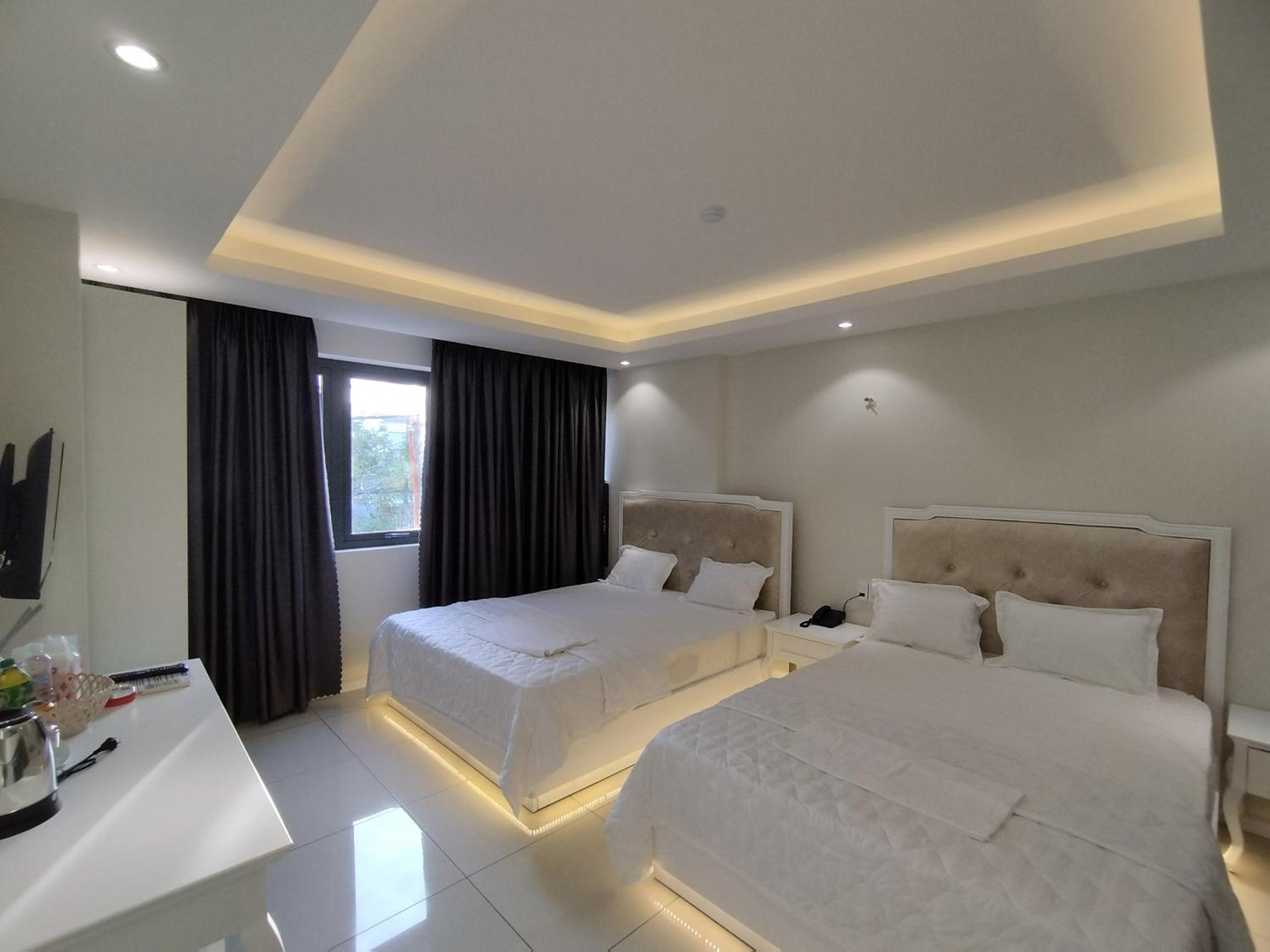 Luxury Quadruple Room photo 3