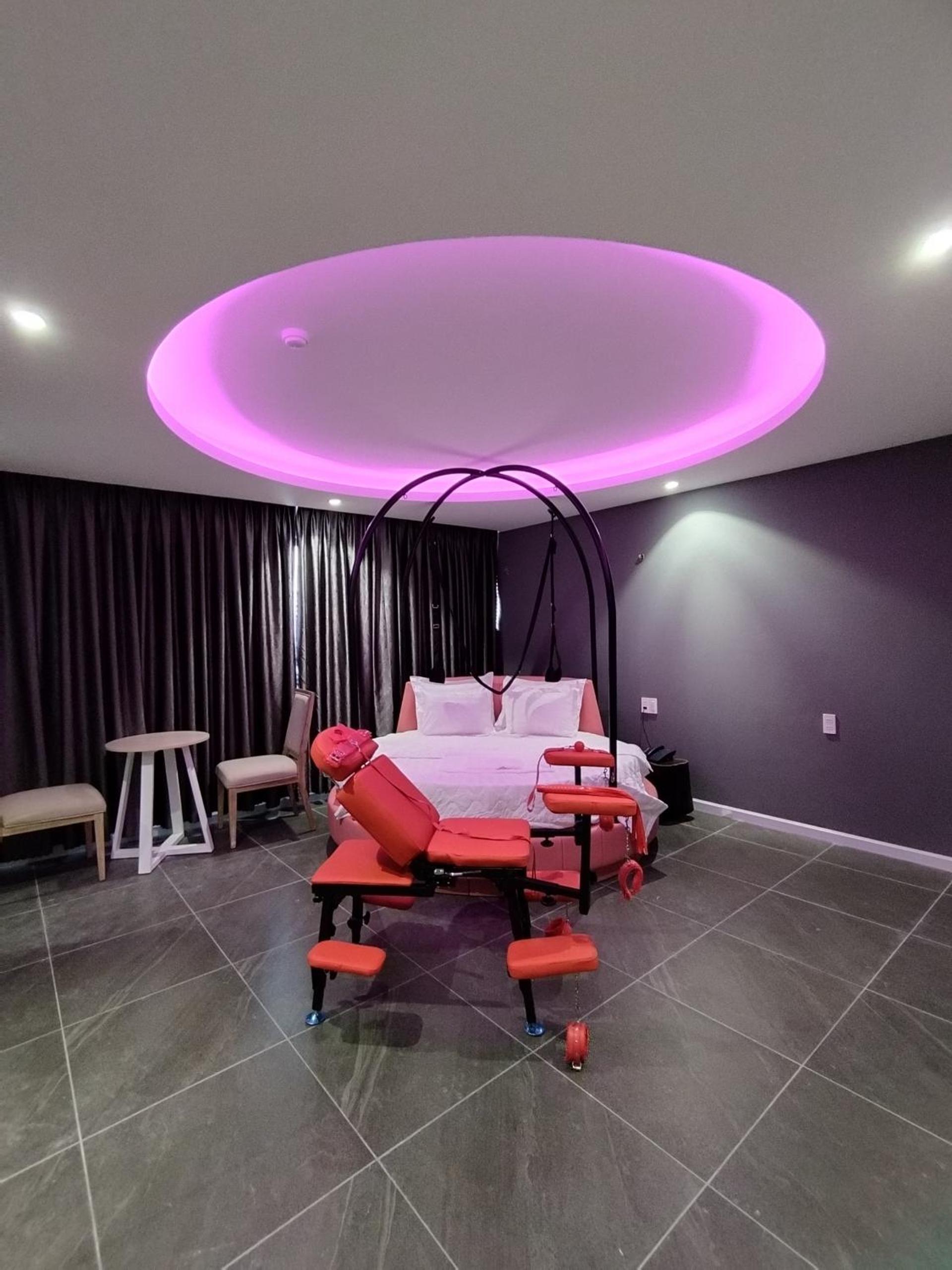 King Room with Spa Bath photo 3