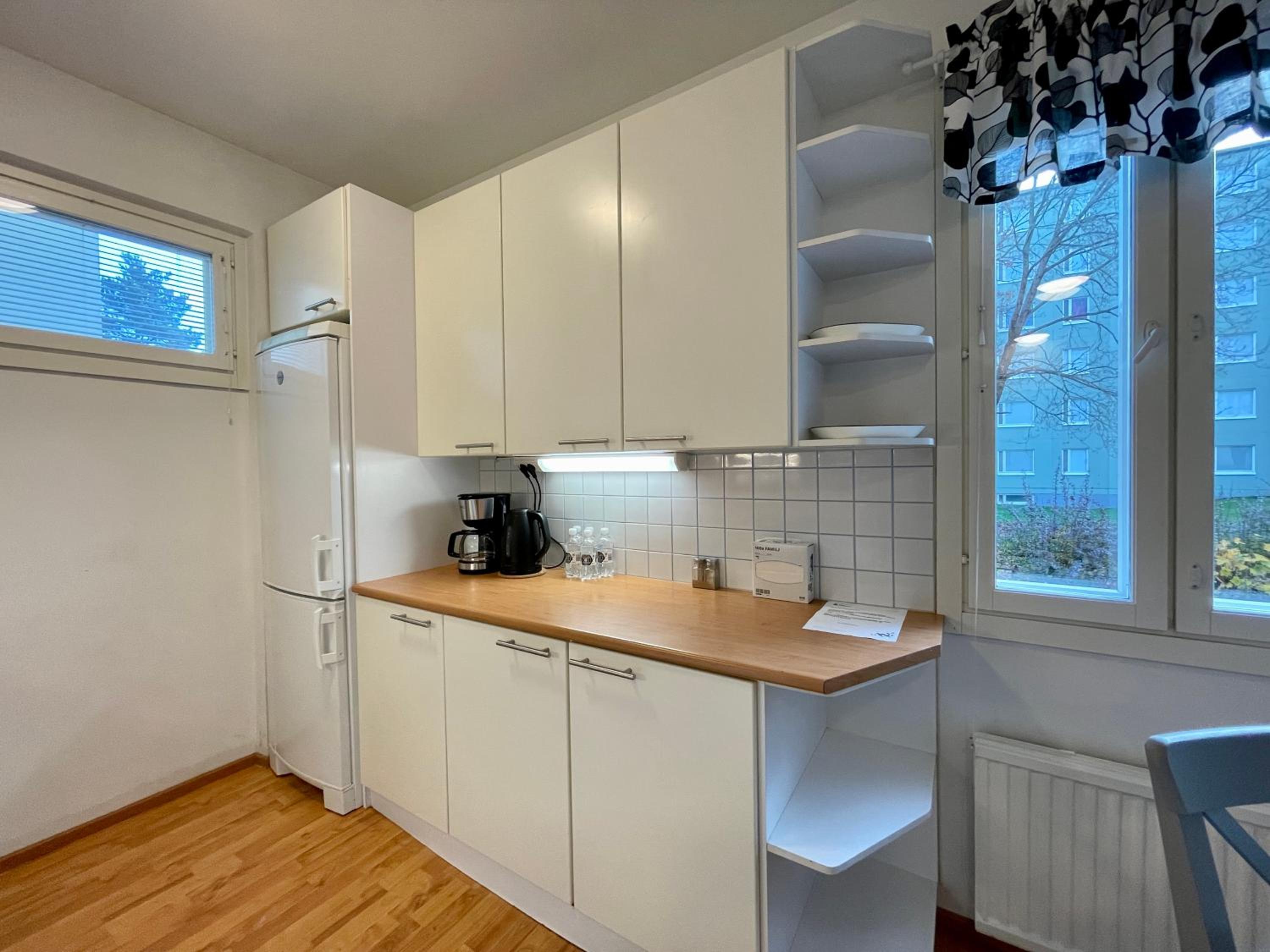 One-Bedroom Apartment - Photo 7