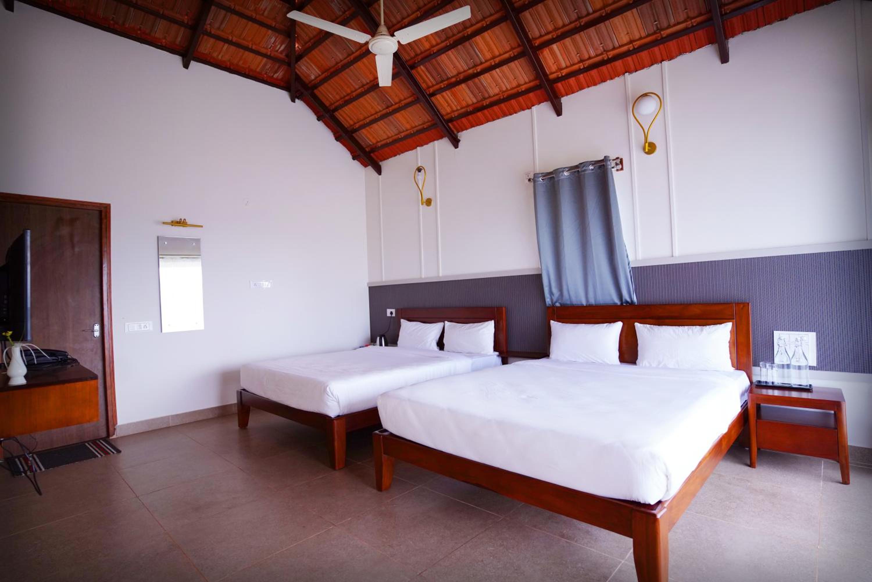 Suite with Garden View - Photo 7