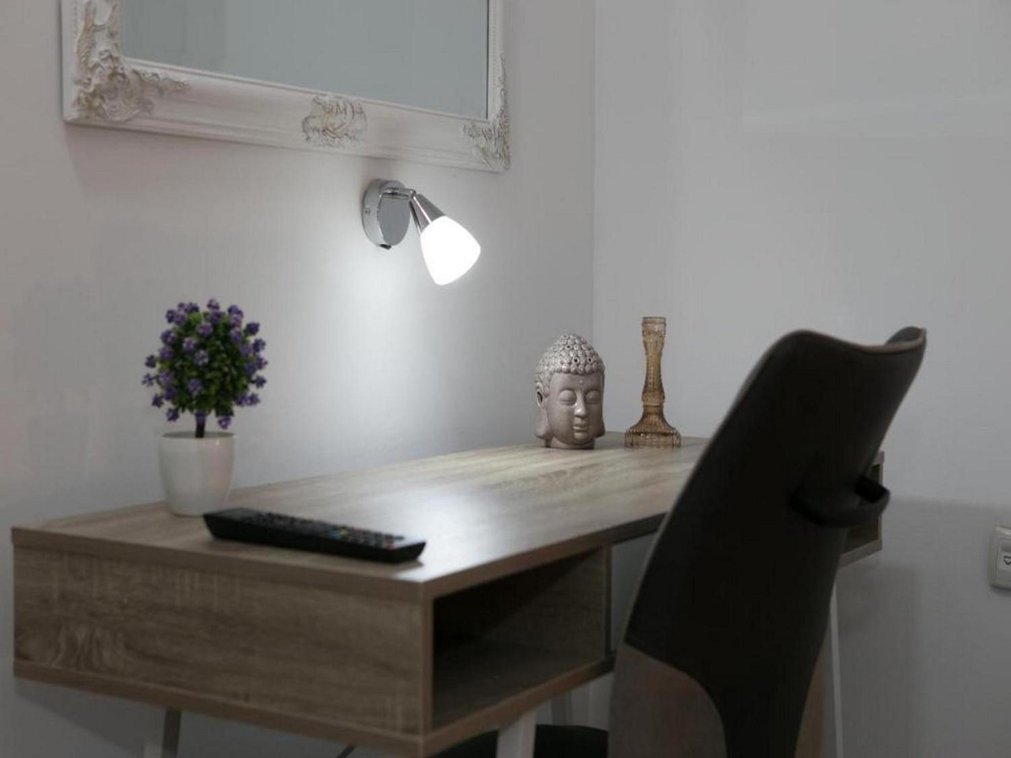 Two Bedroom Apartment with Terrace - Photo 33