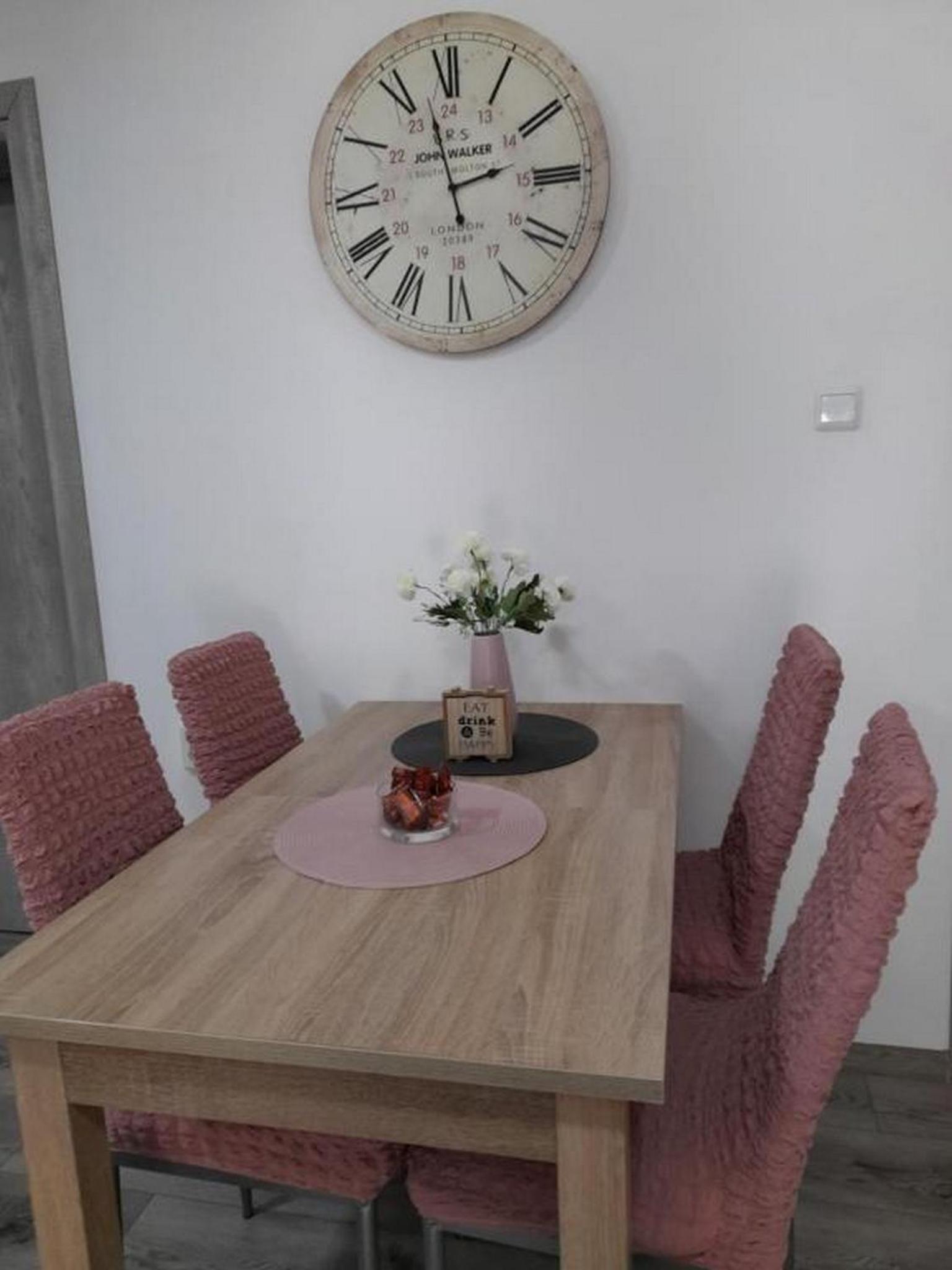 Two Bedroom Apartment with Terrace - Photo 46