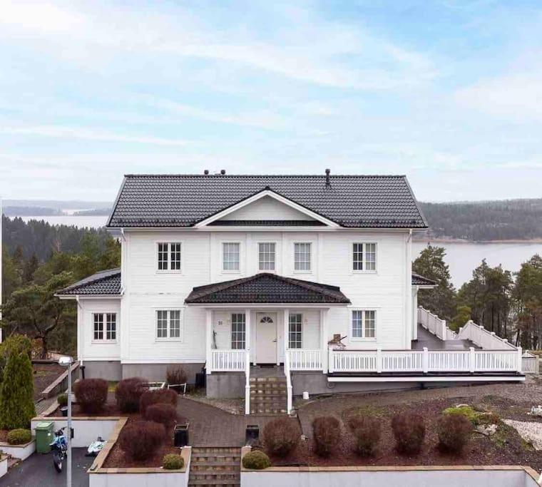Villa photo 2