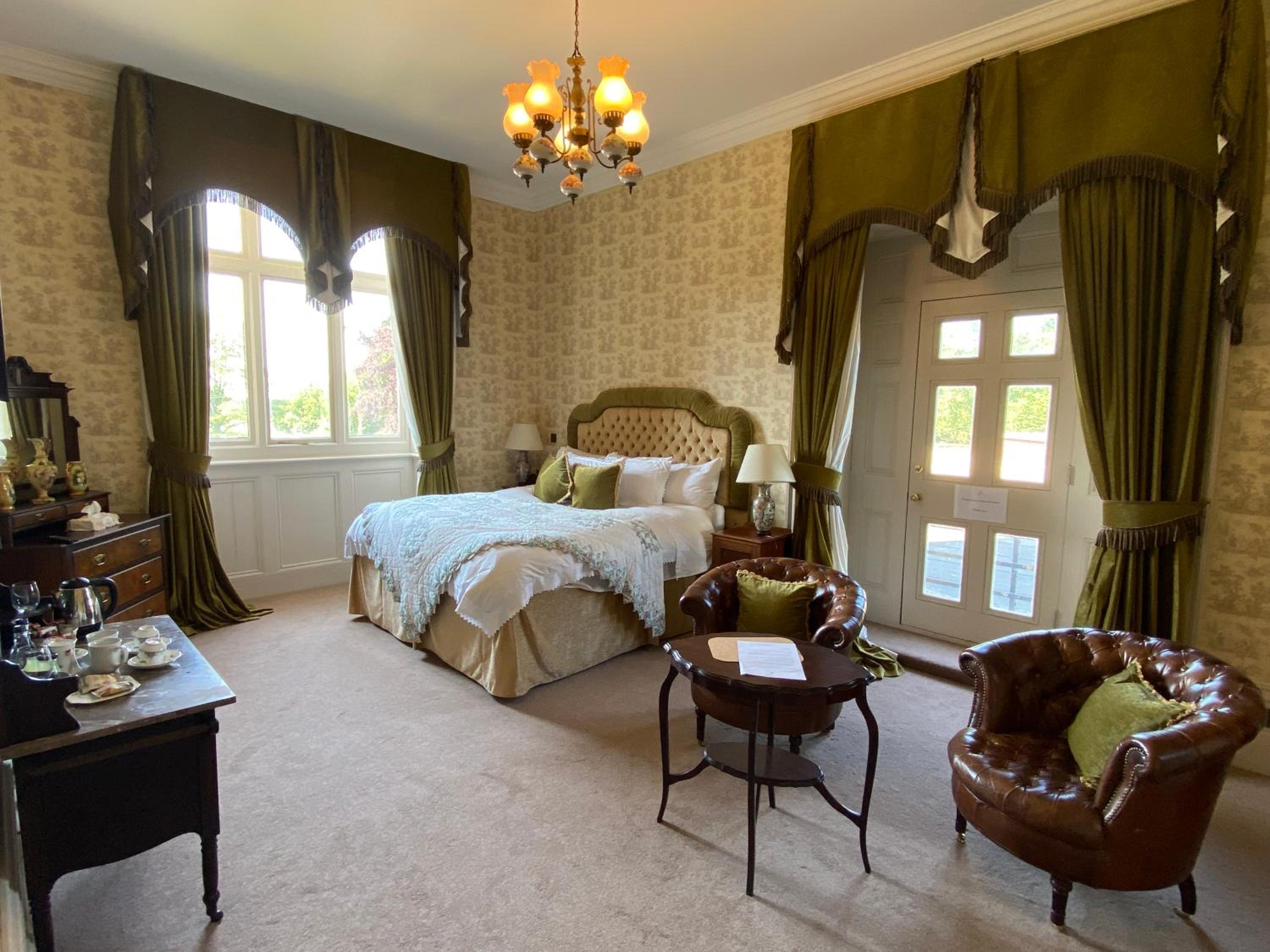 King Room