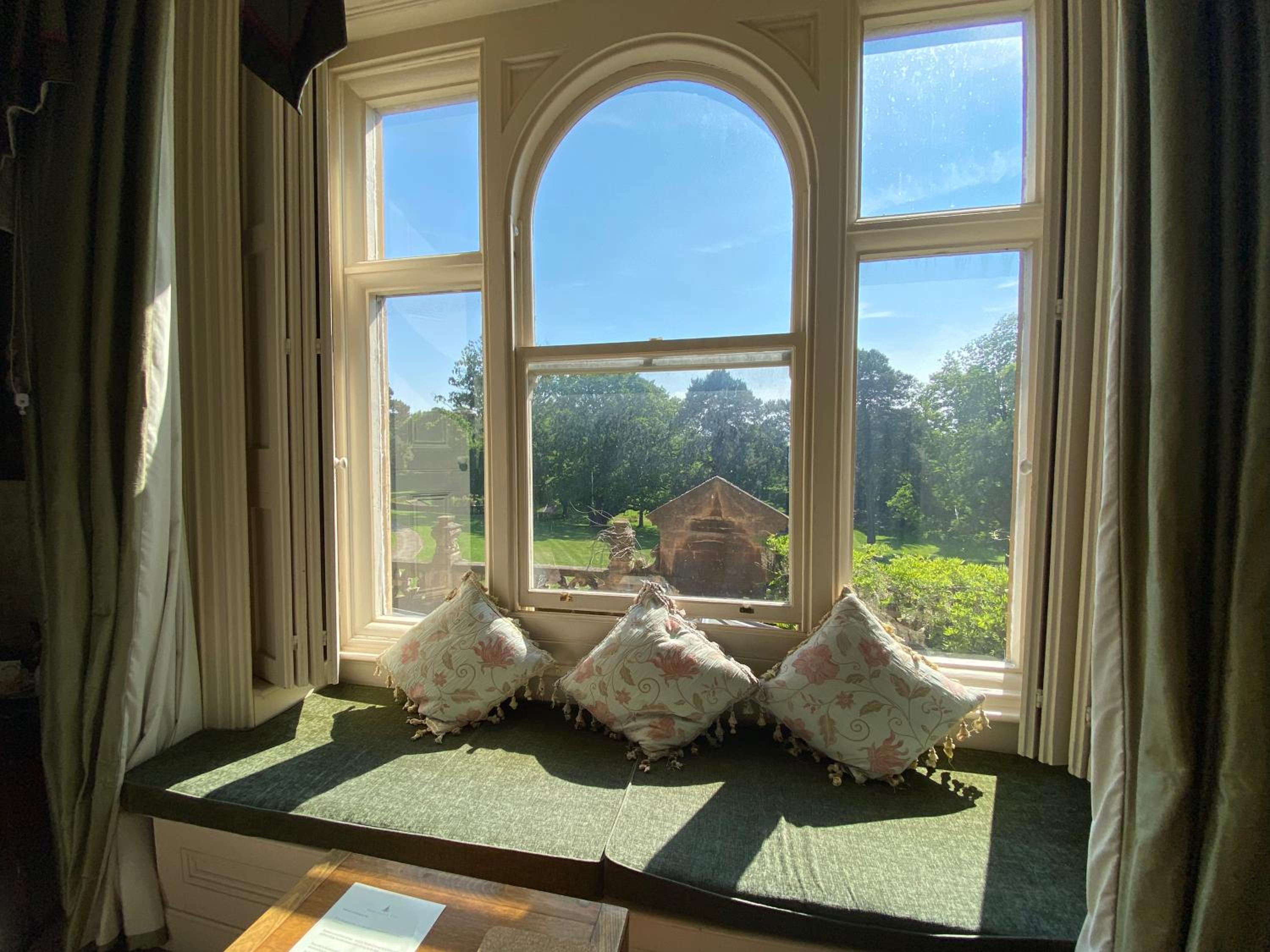 King Room with Garden View photo 2