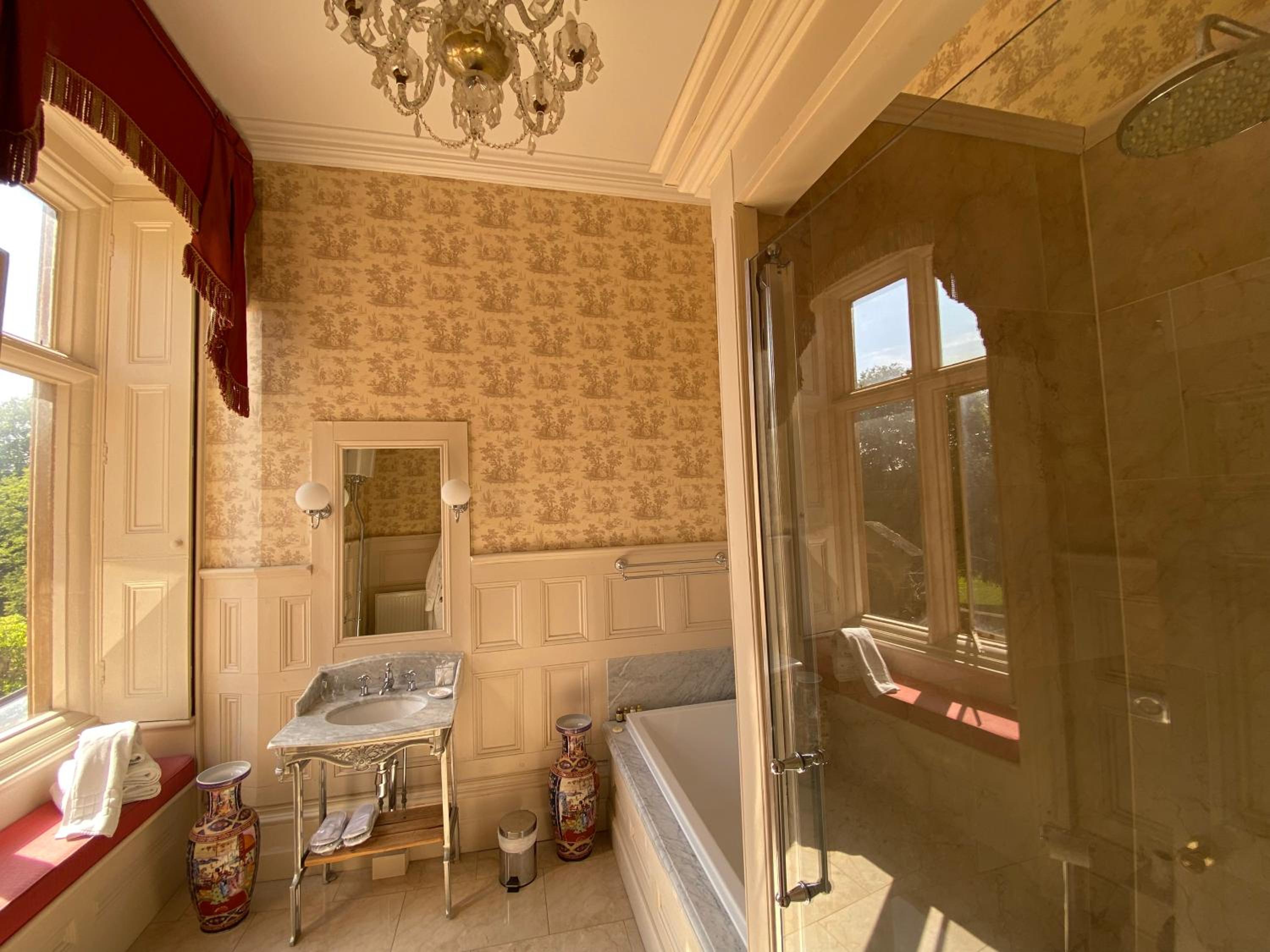 King Room with Garden View photo 3