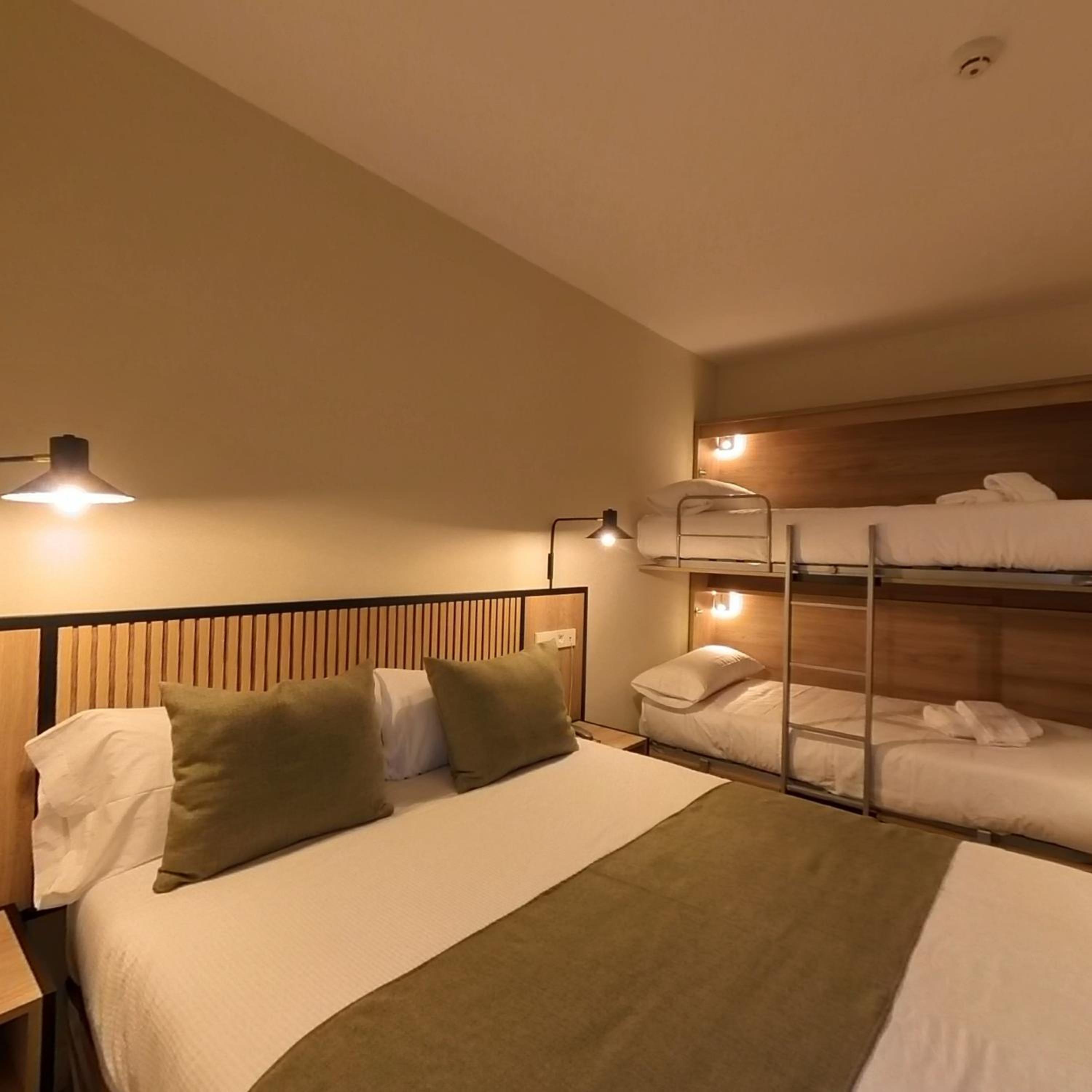 Classic Triple Room photo 1