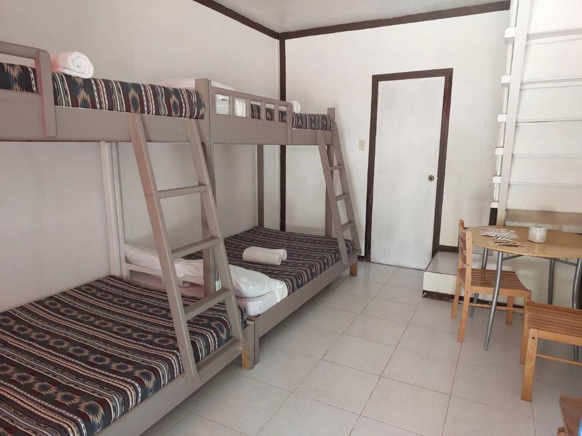 Mixed Dormitory Room photo 2