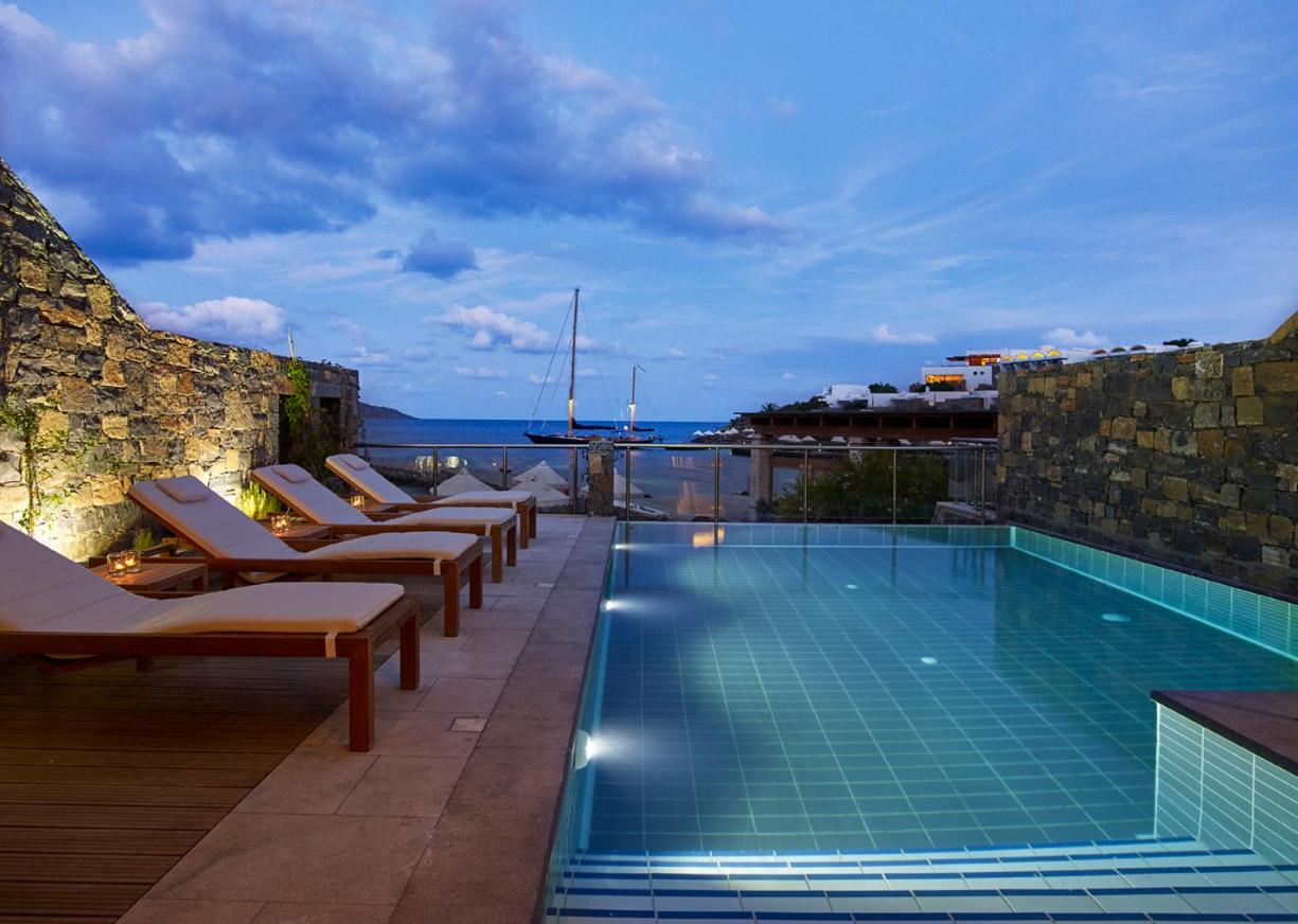 Gravousa Diamond Residence Four-Bedroom with Private Pool - Photo 12