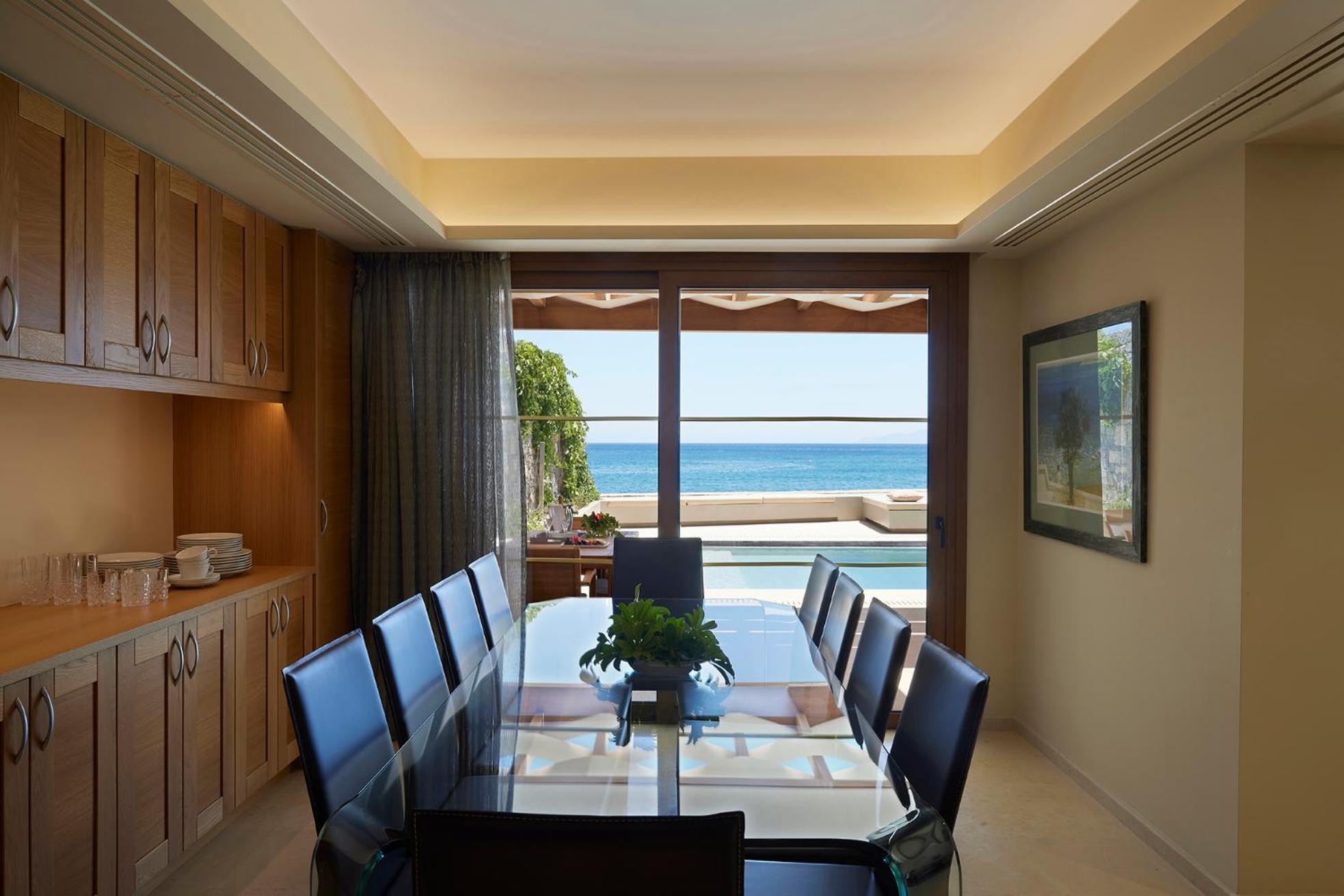 Loutro Diamond Residence Six-Bedroom with Private Pool - Photo 8