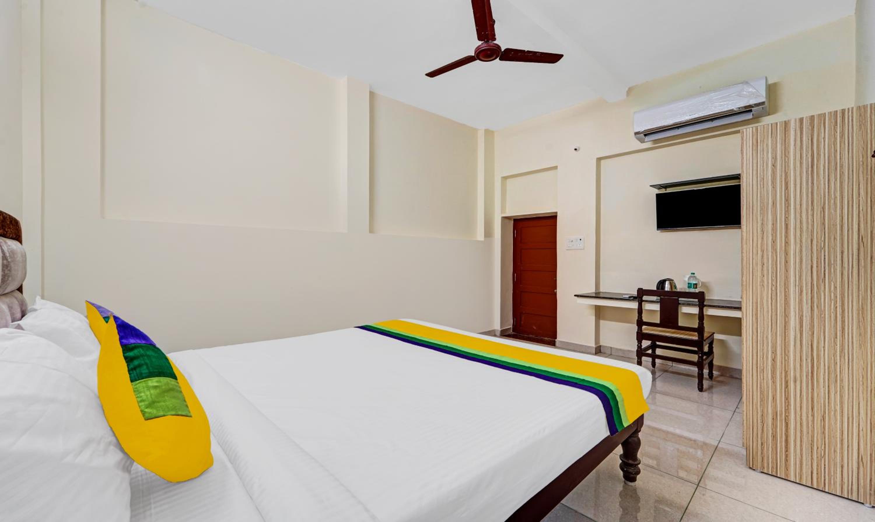 Standard Room - Photo 12